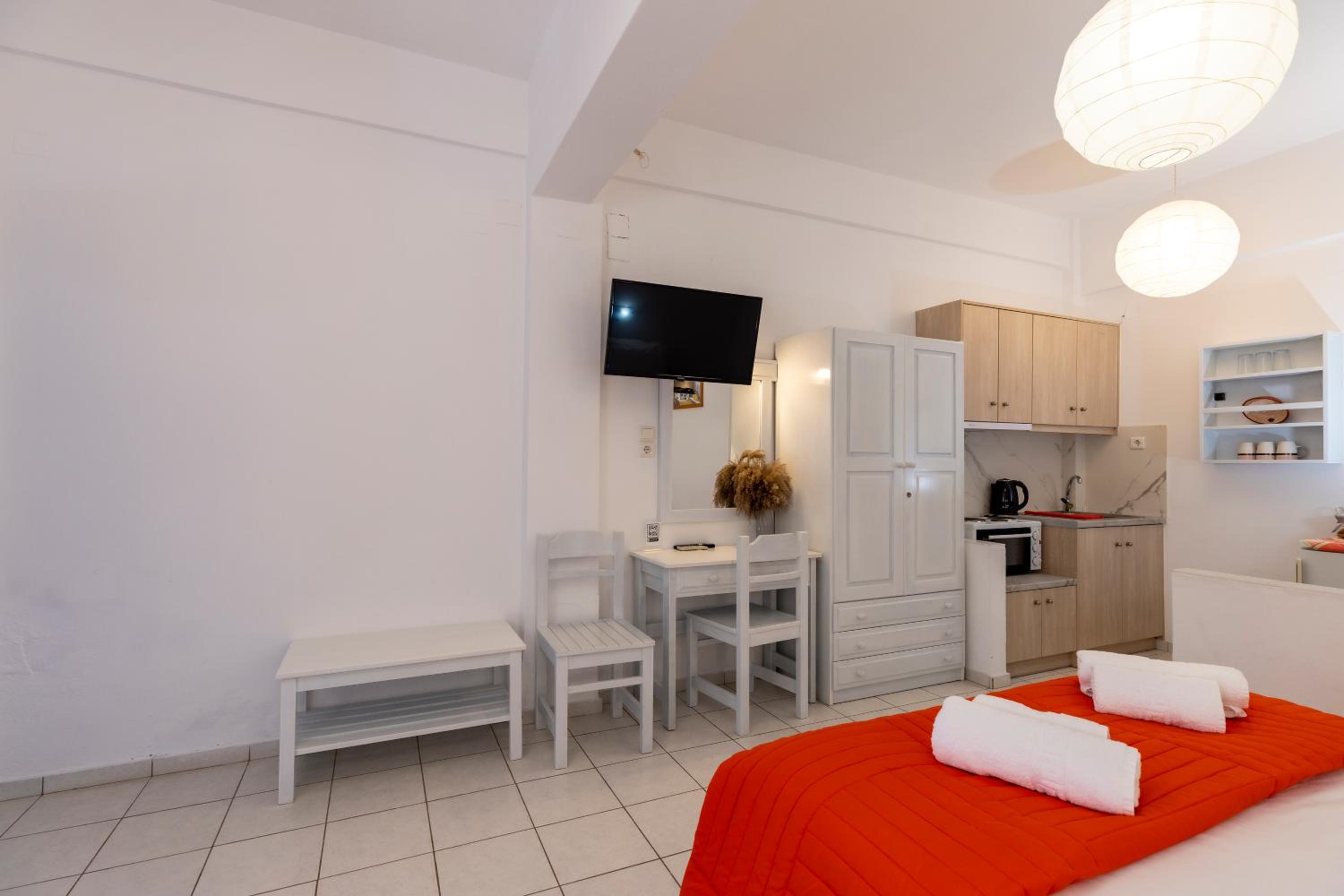 Rita Rooms Sifnos