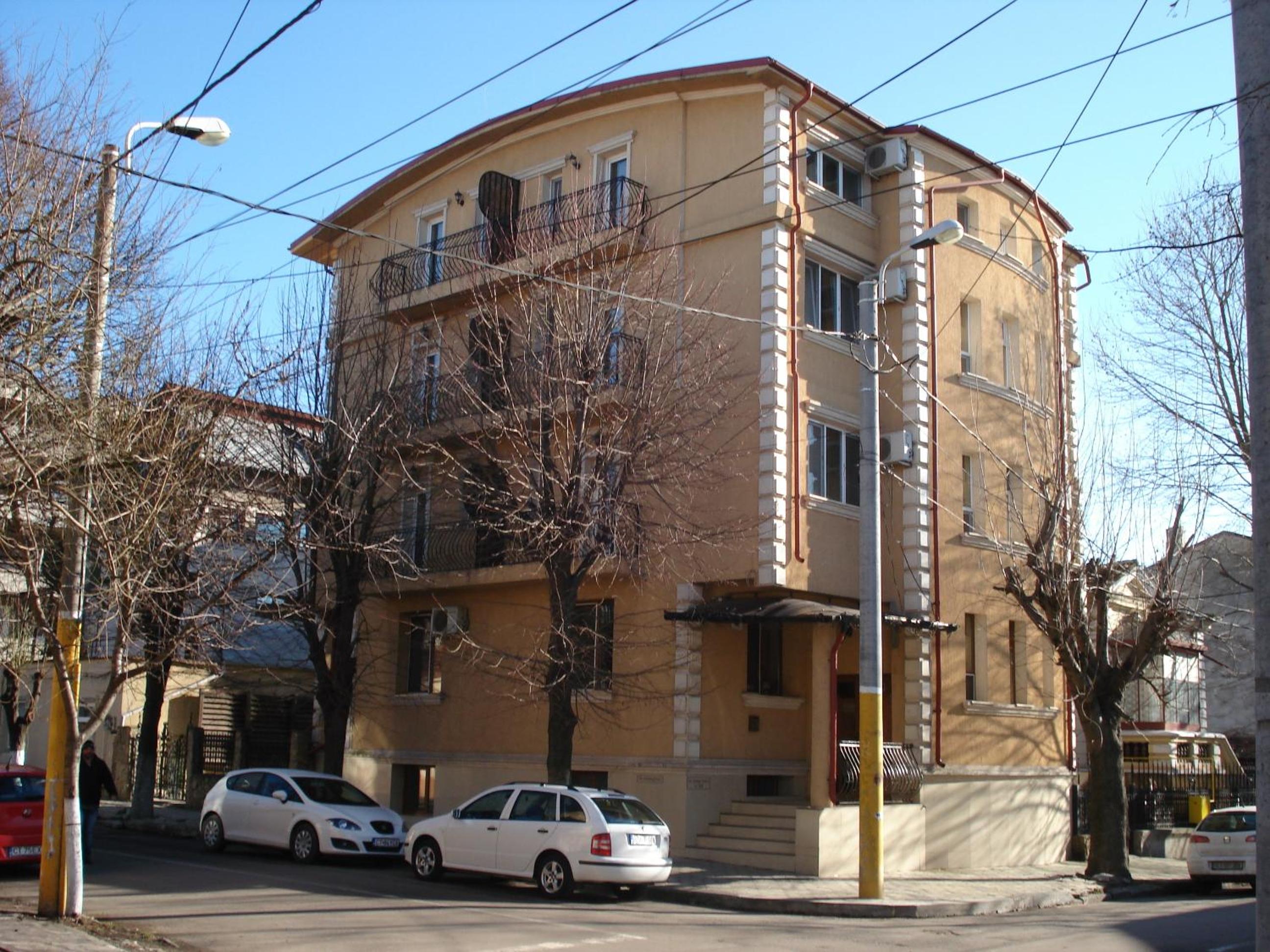 Photo 16