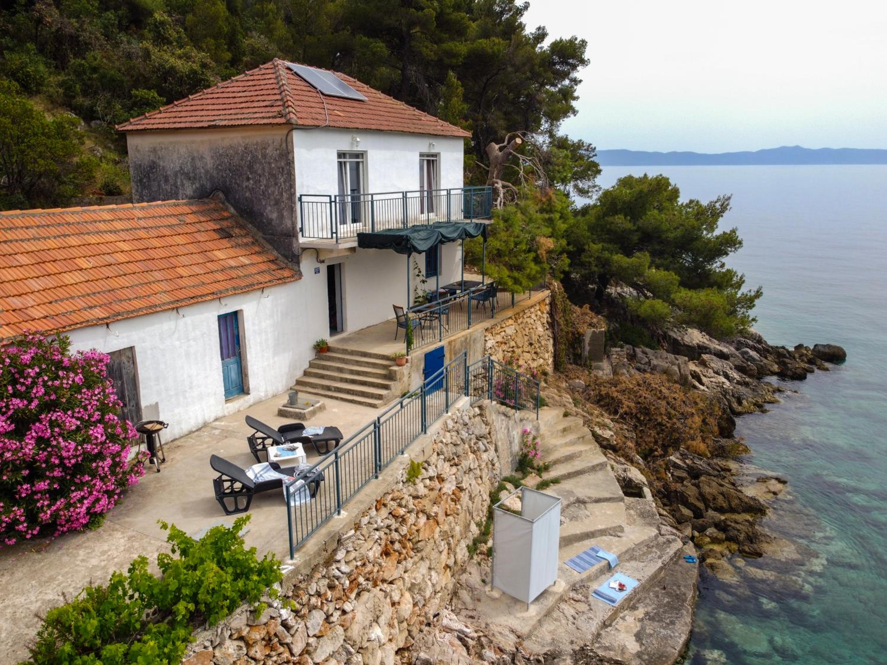House Sanja