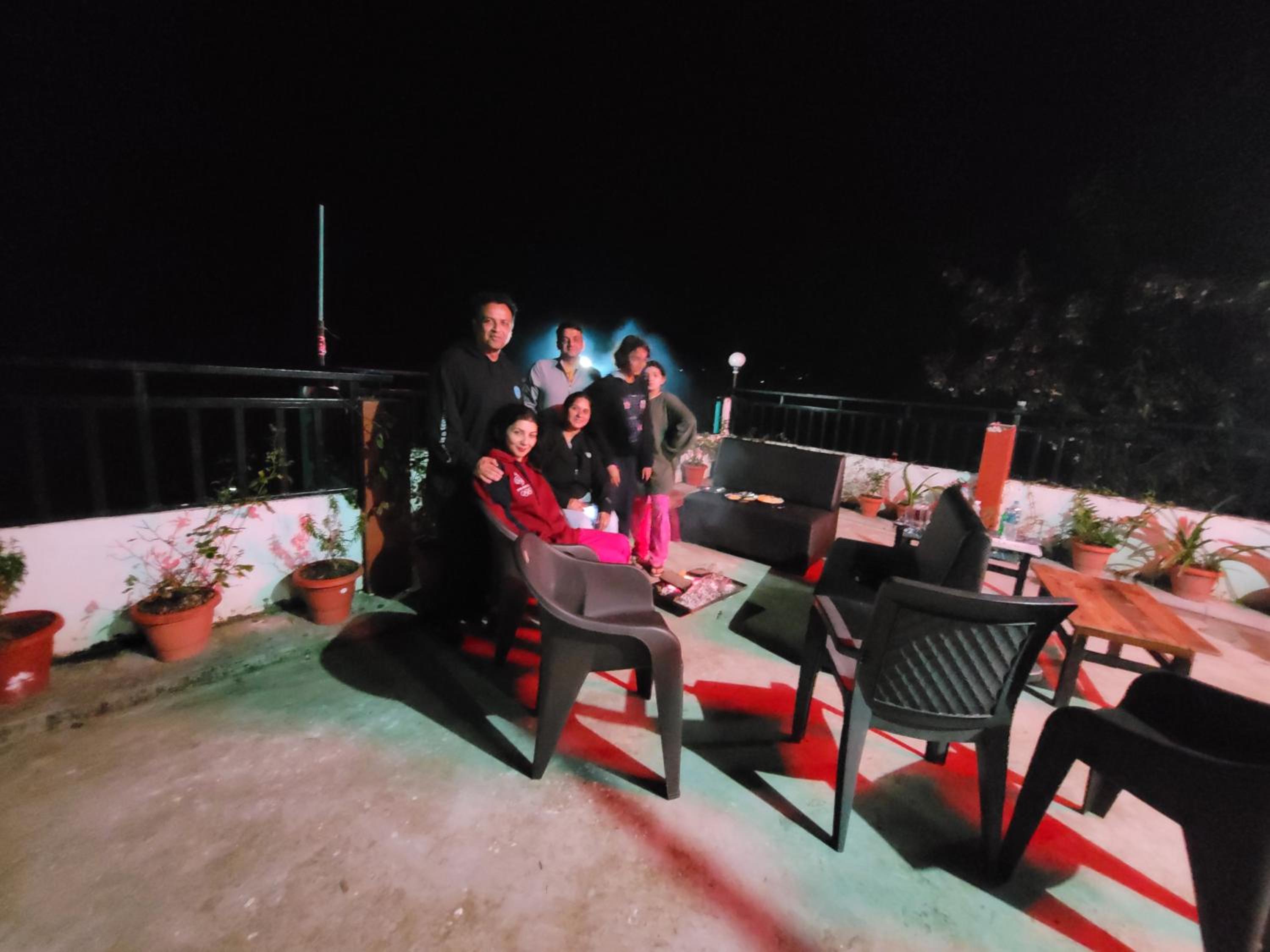 SH SUNSET RESORT