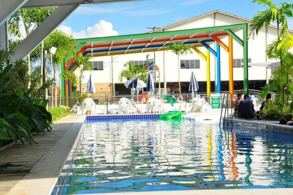 Diroma Fiori 85 com roupa de cama e banho um paraíso nas aguas termais