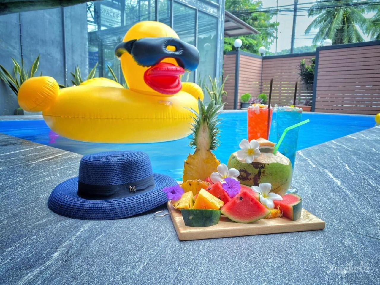children's play area