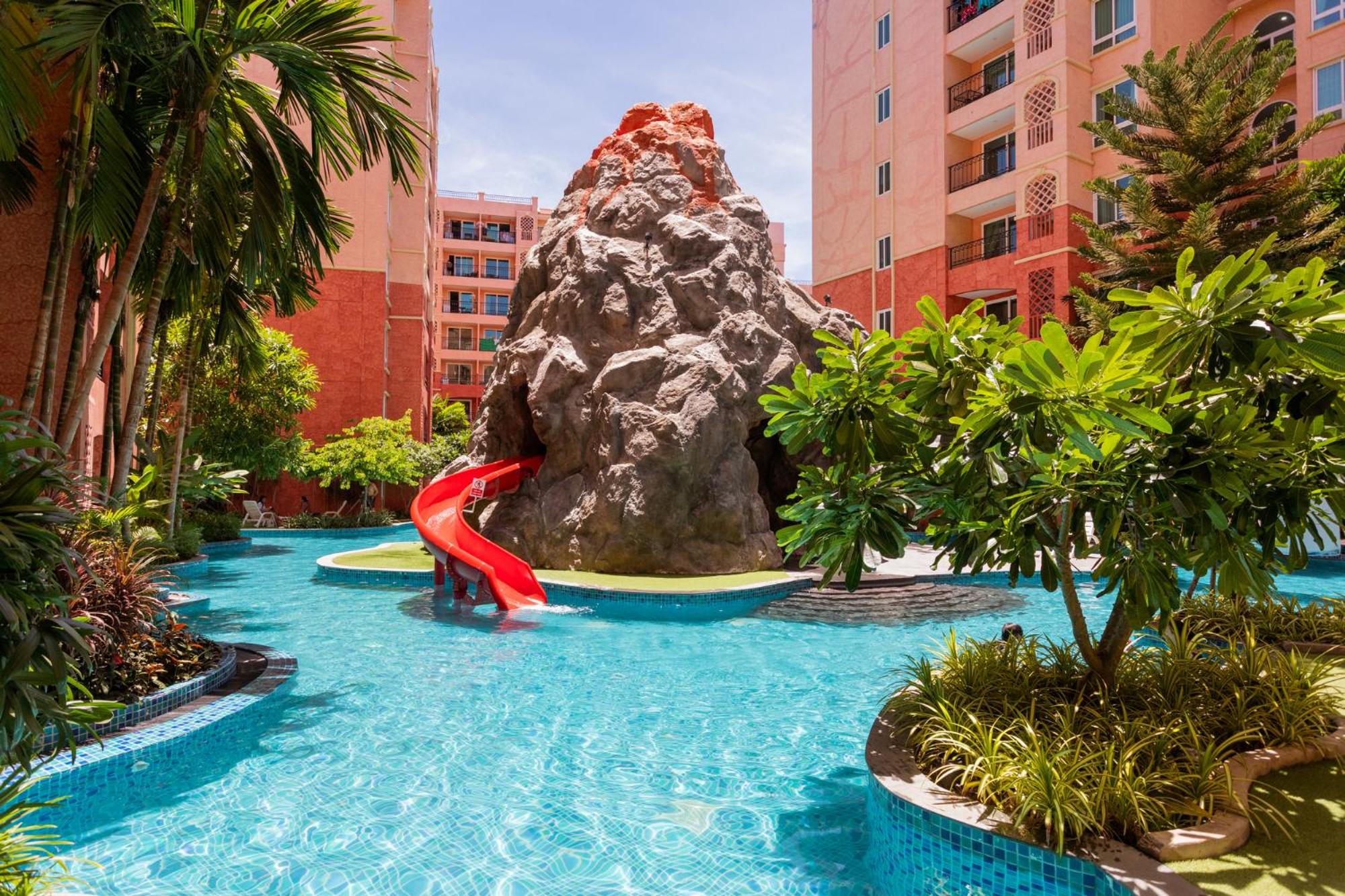Seven Seas Condo Resort