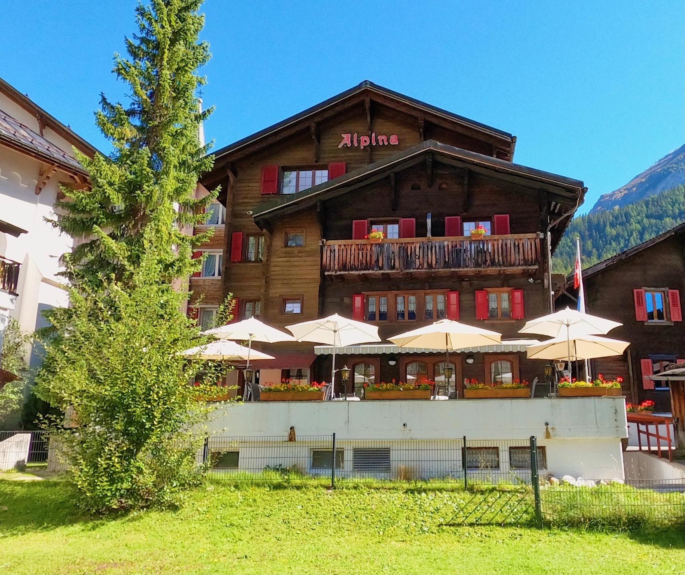 Hotel Alpina - Image 1