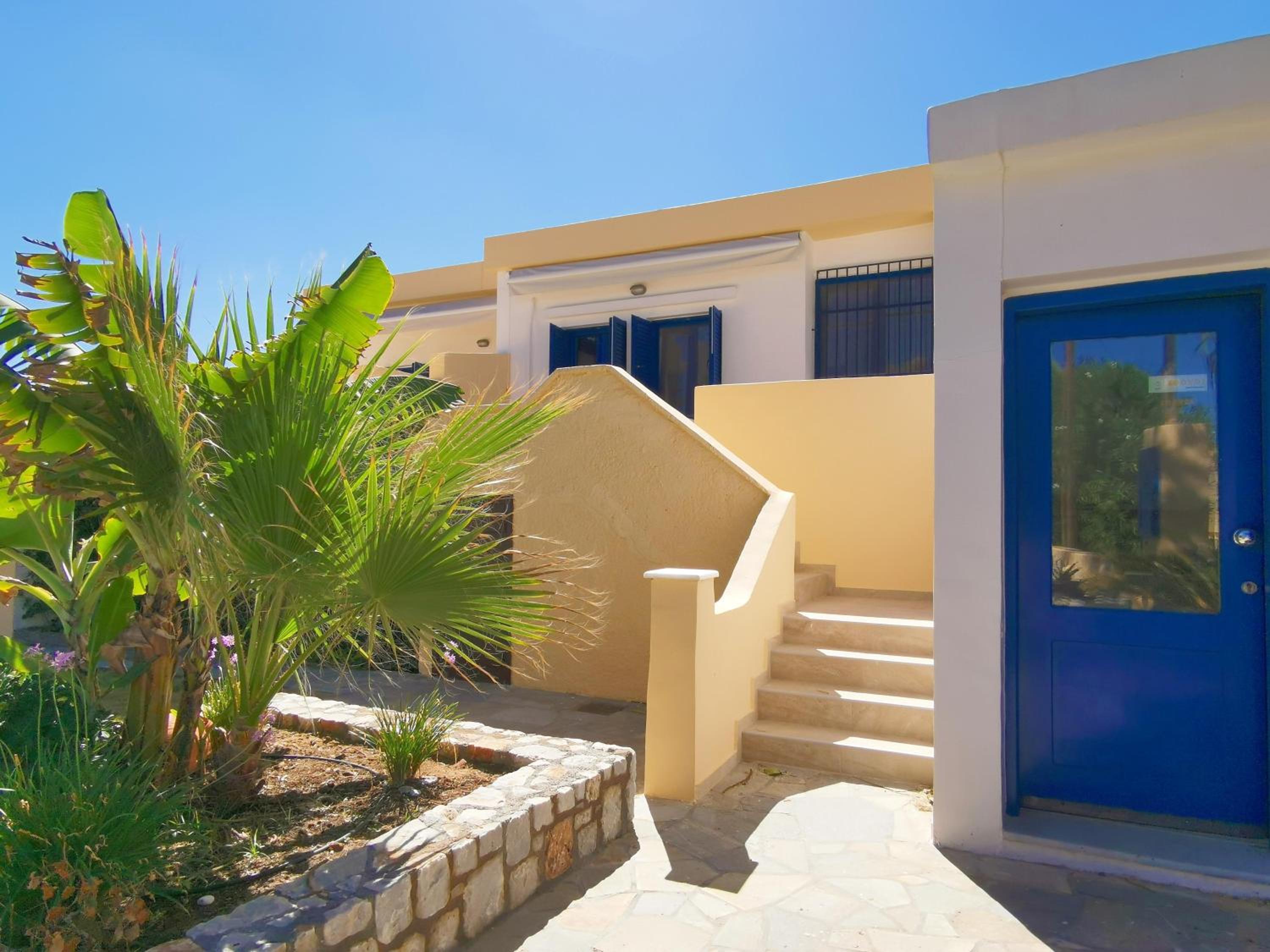 Captain's Beach Apartments view 2