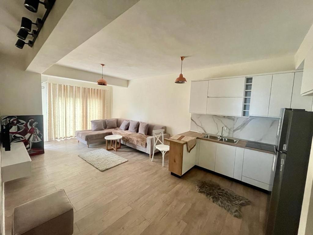 Eni Apartment