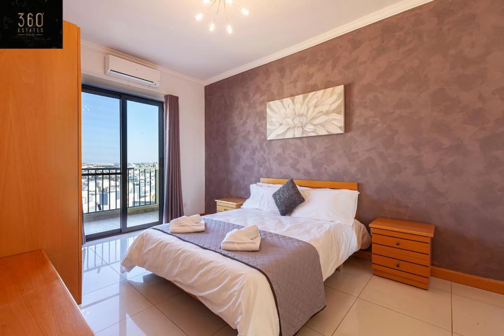Comfortable Penthouse, served with LIFT, WIFI & AC by 360 Estates photo 4
