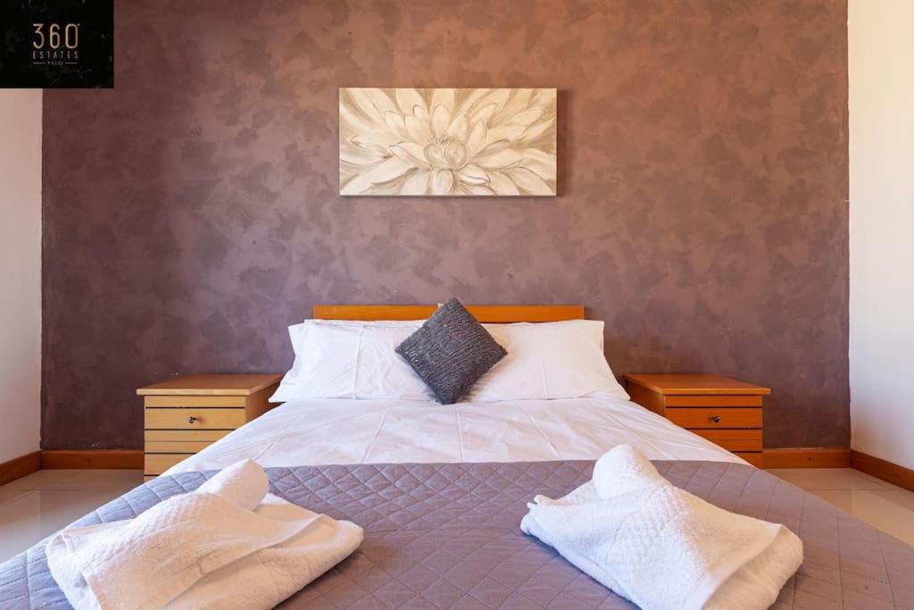 Comfortable Penthouse, served with LIFT, WIFI & AC by 360 Estates photo 3