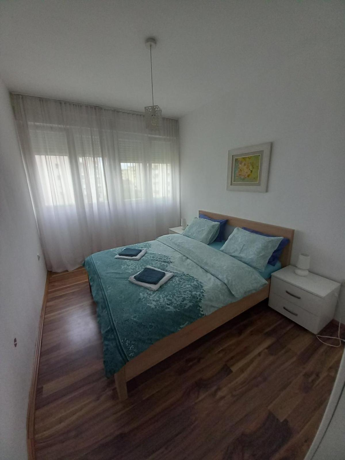 Blue apartment photo 5
