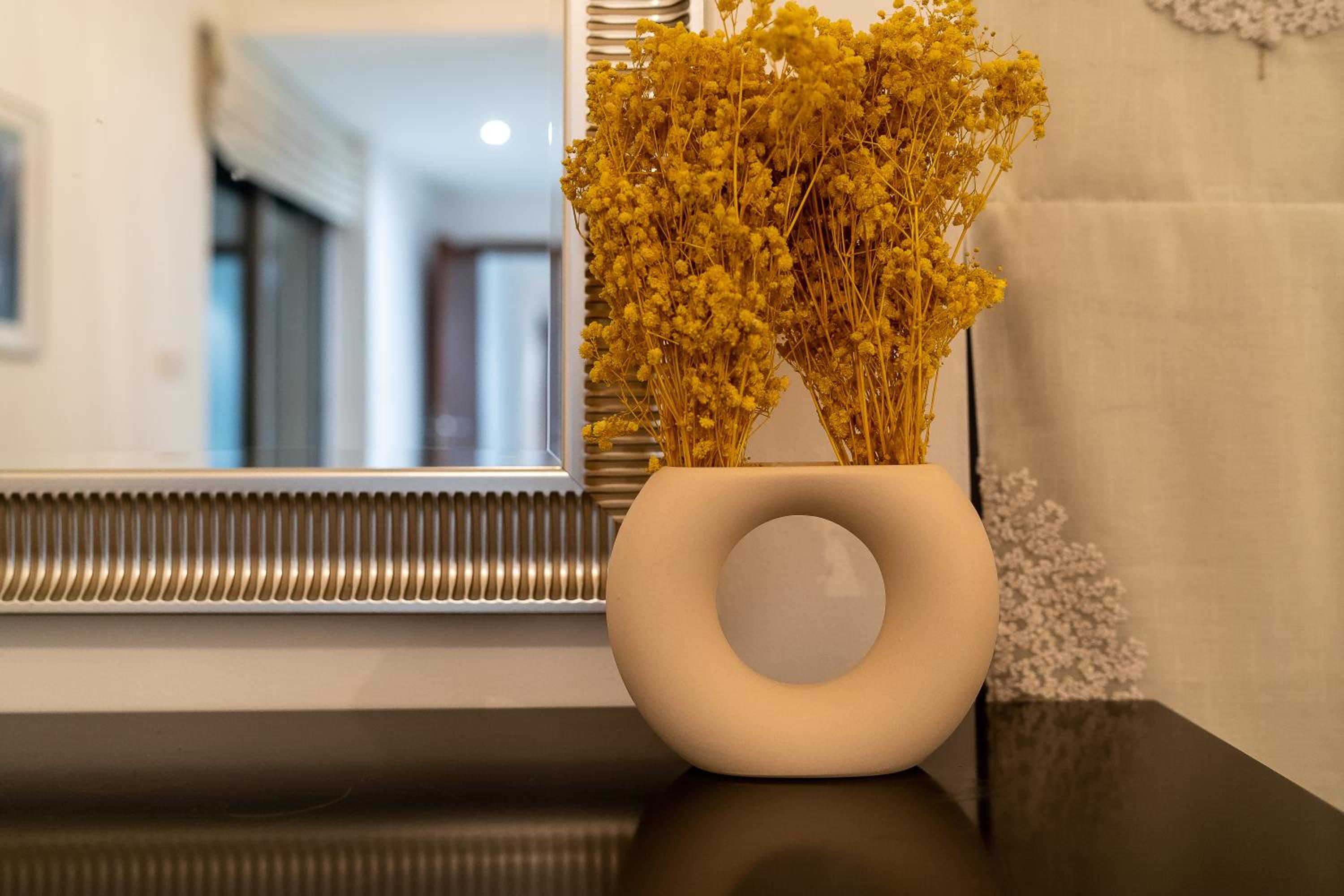 Spectacular Burj & Fountain View - Luxurious 3 Bedrooms & Maids room - The Residences