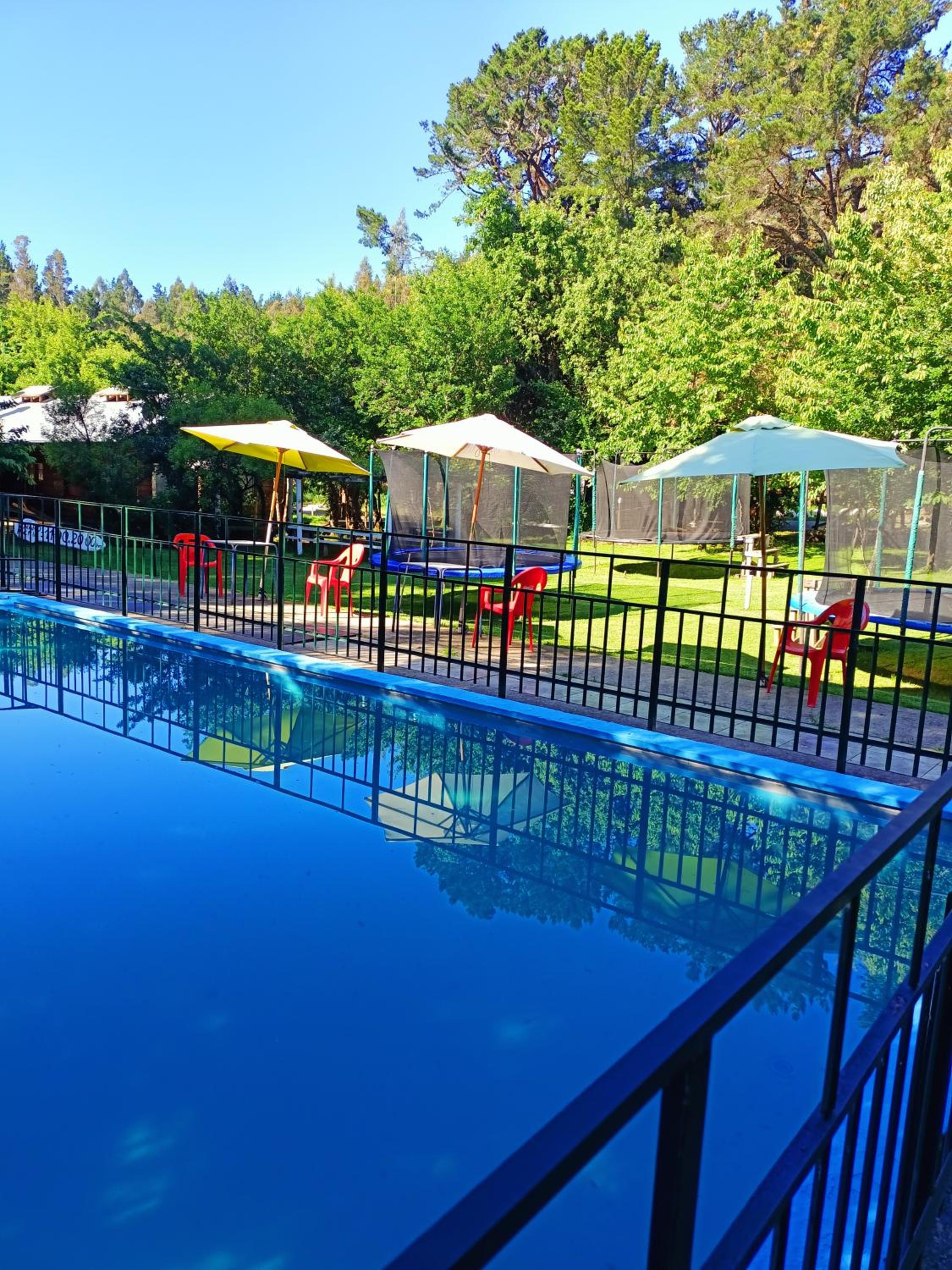 Camping y cabañas Los Parrones