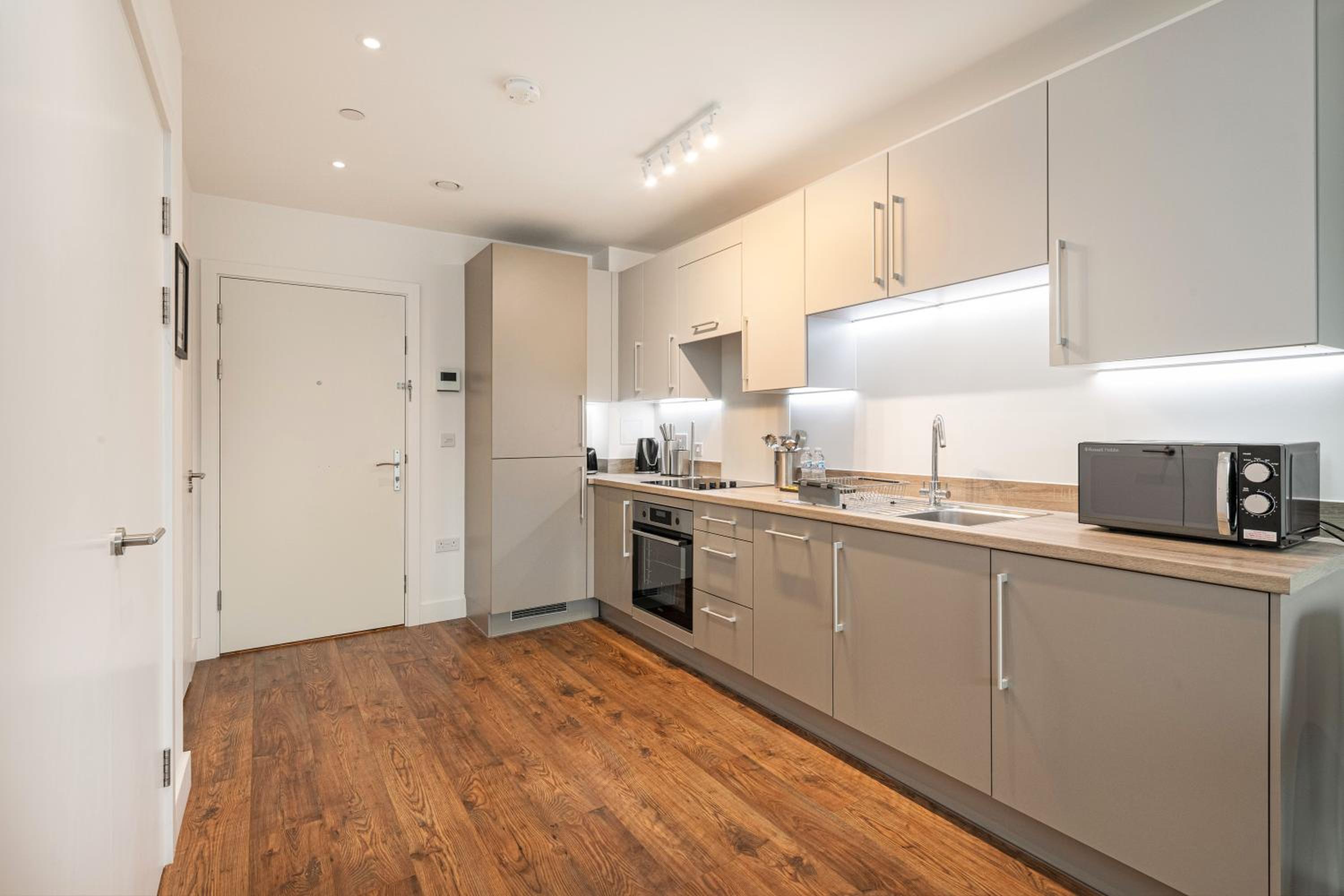Stayo Apartments Barking Wharf