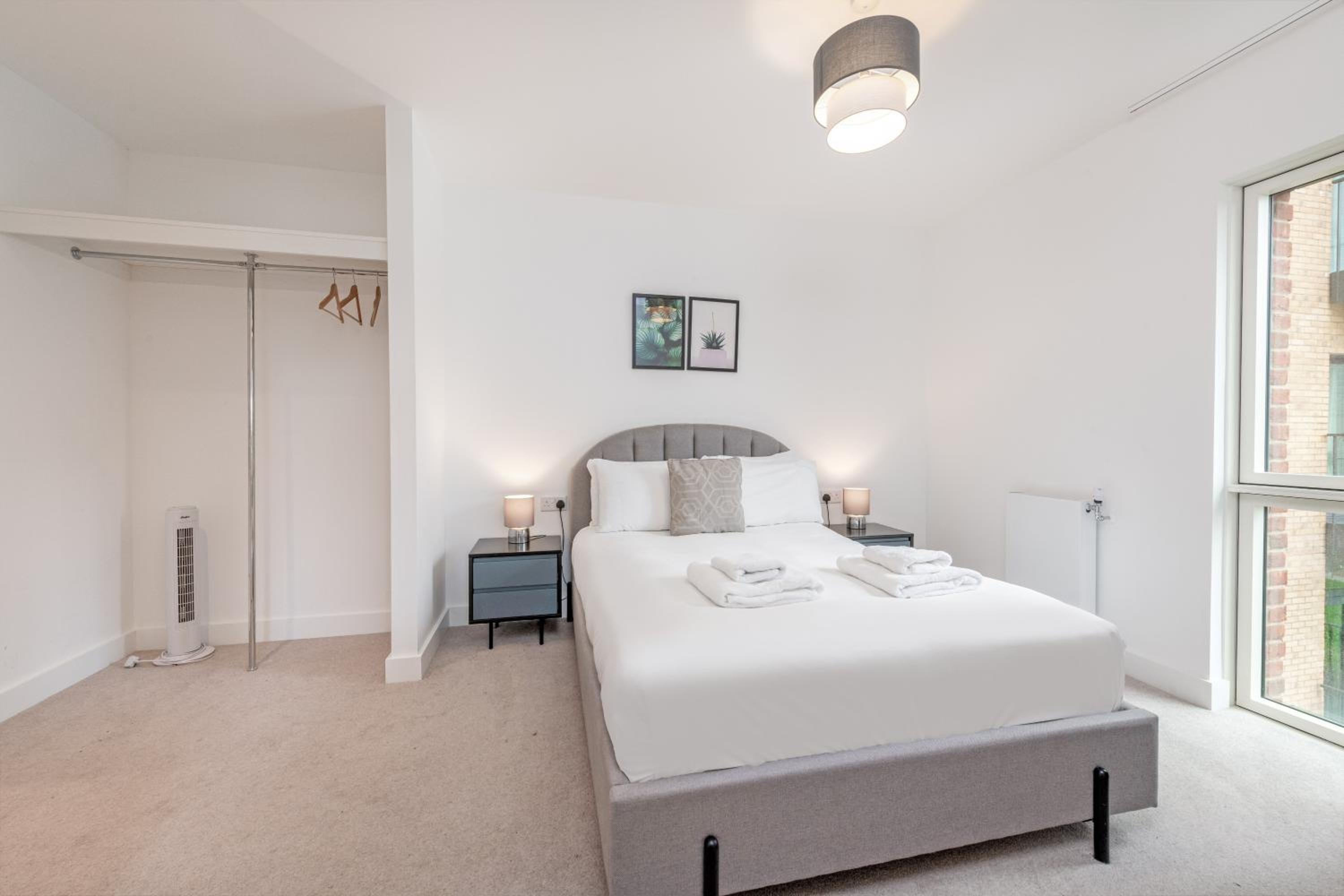 Stayo Apartments Barking Wharf