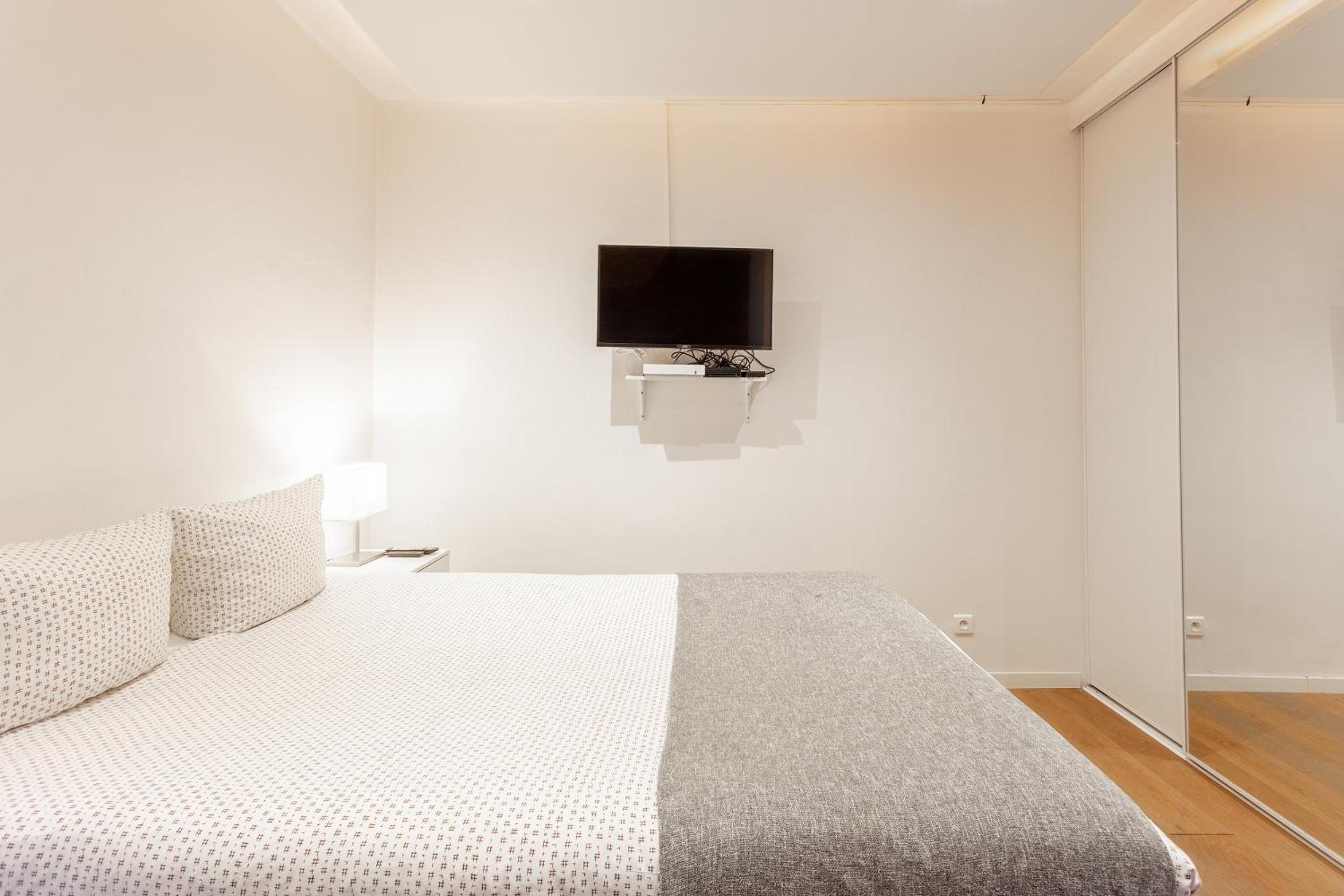 Victor Hugo Flat