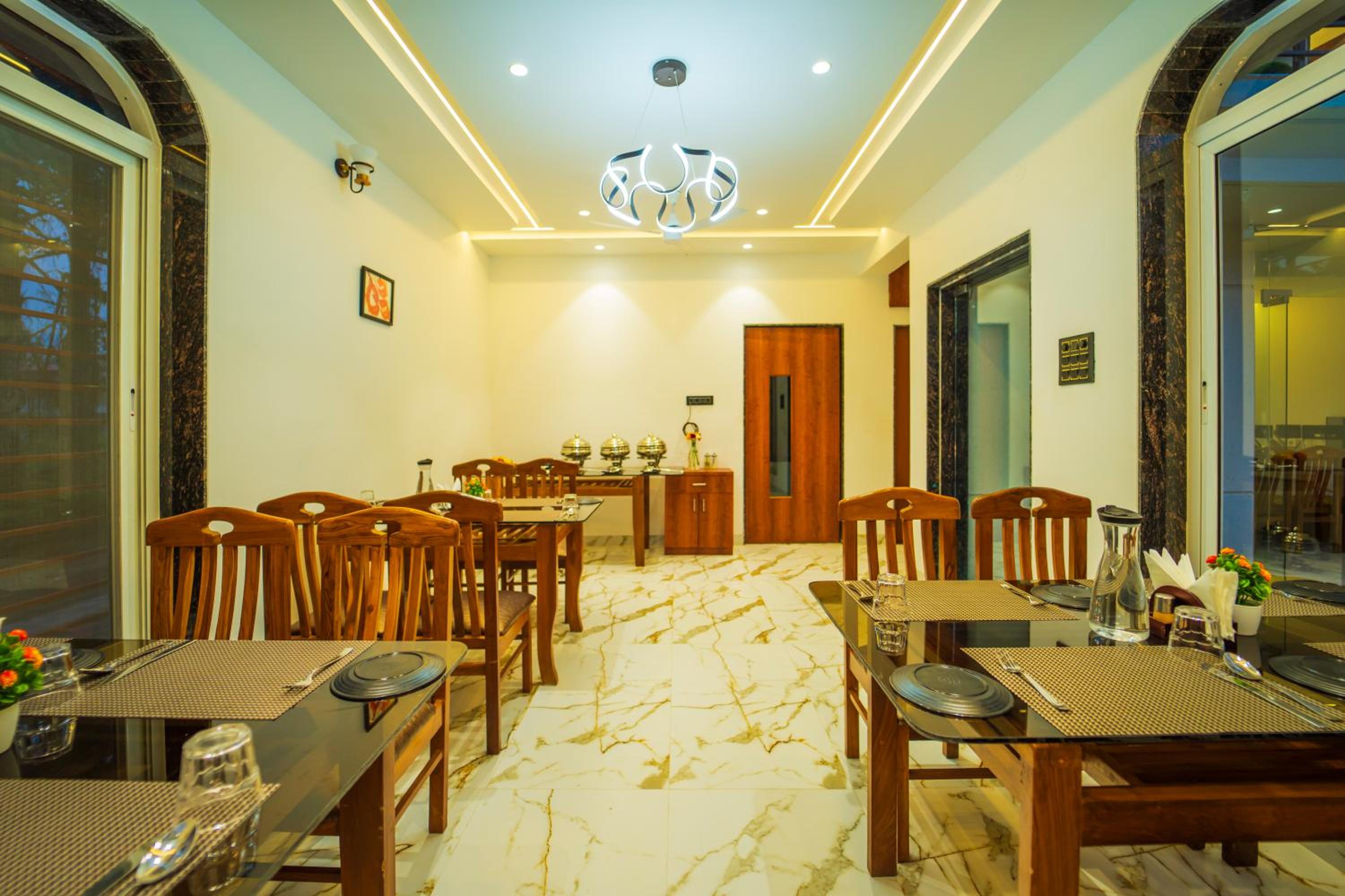 restaurant
