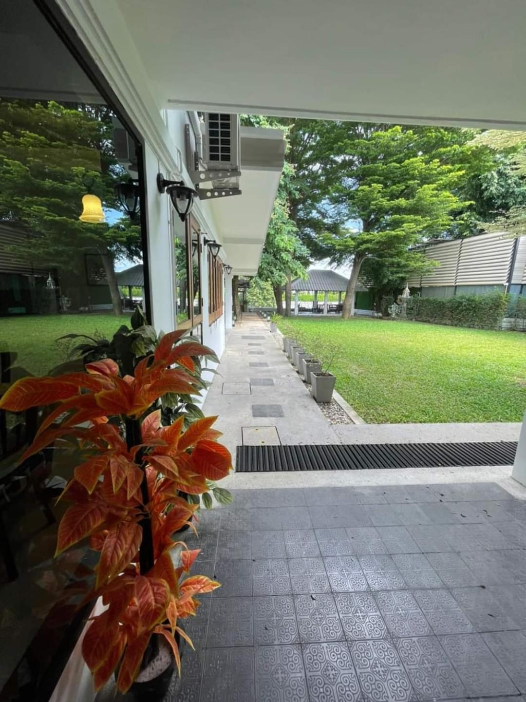 Stay @ Na Maeping Private House by Ping River