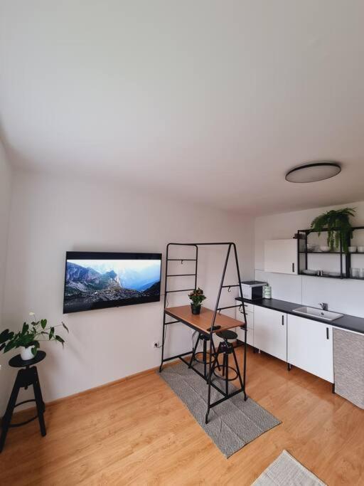 -NEW-Rosetta Apartment