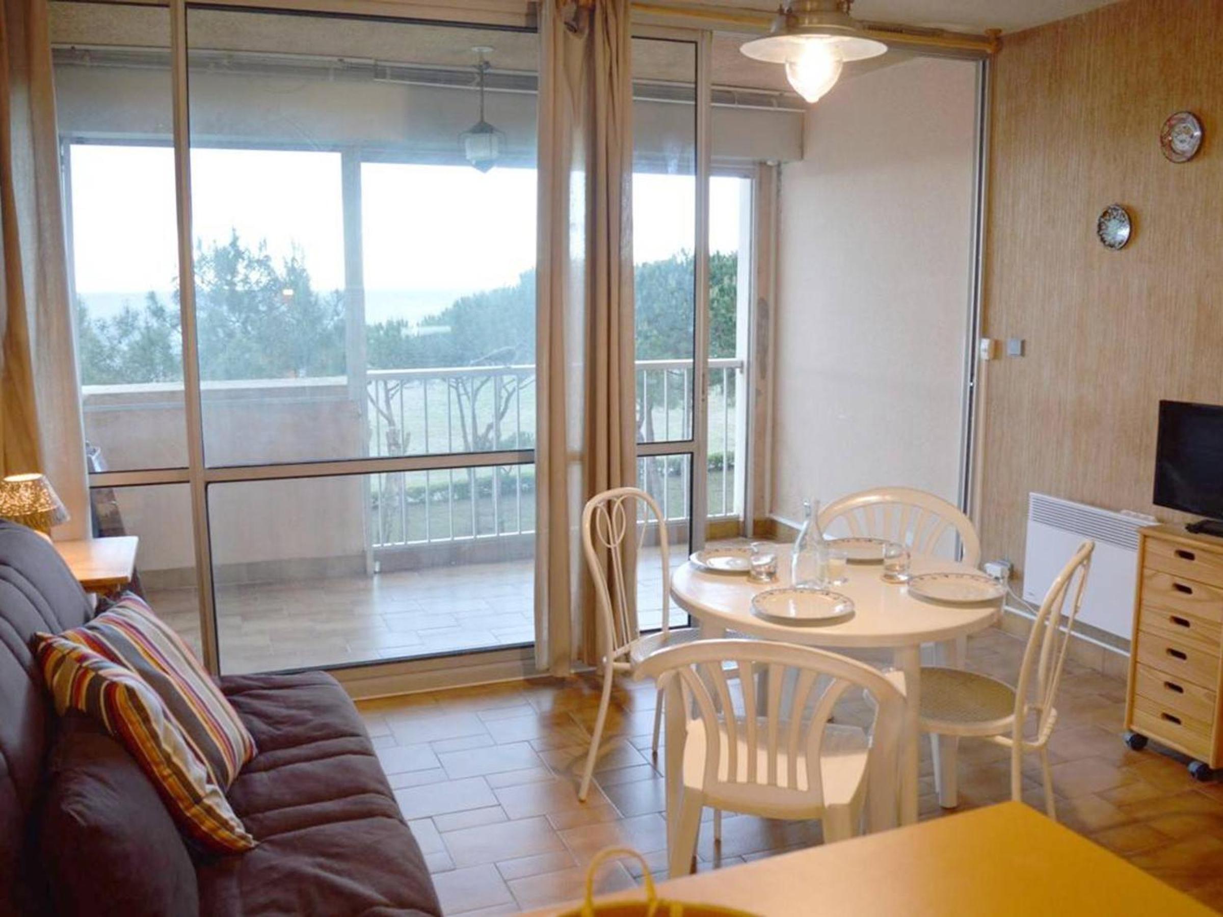 Appartement Argelès-sur-Mer, 1 pièce, 4 personnes - FR-1-225-100