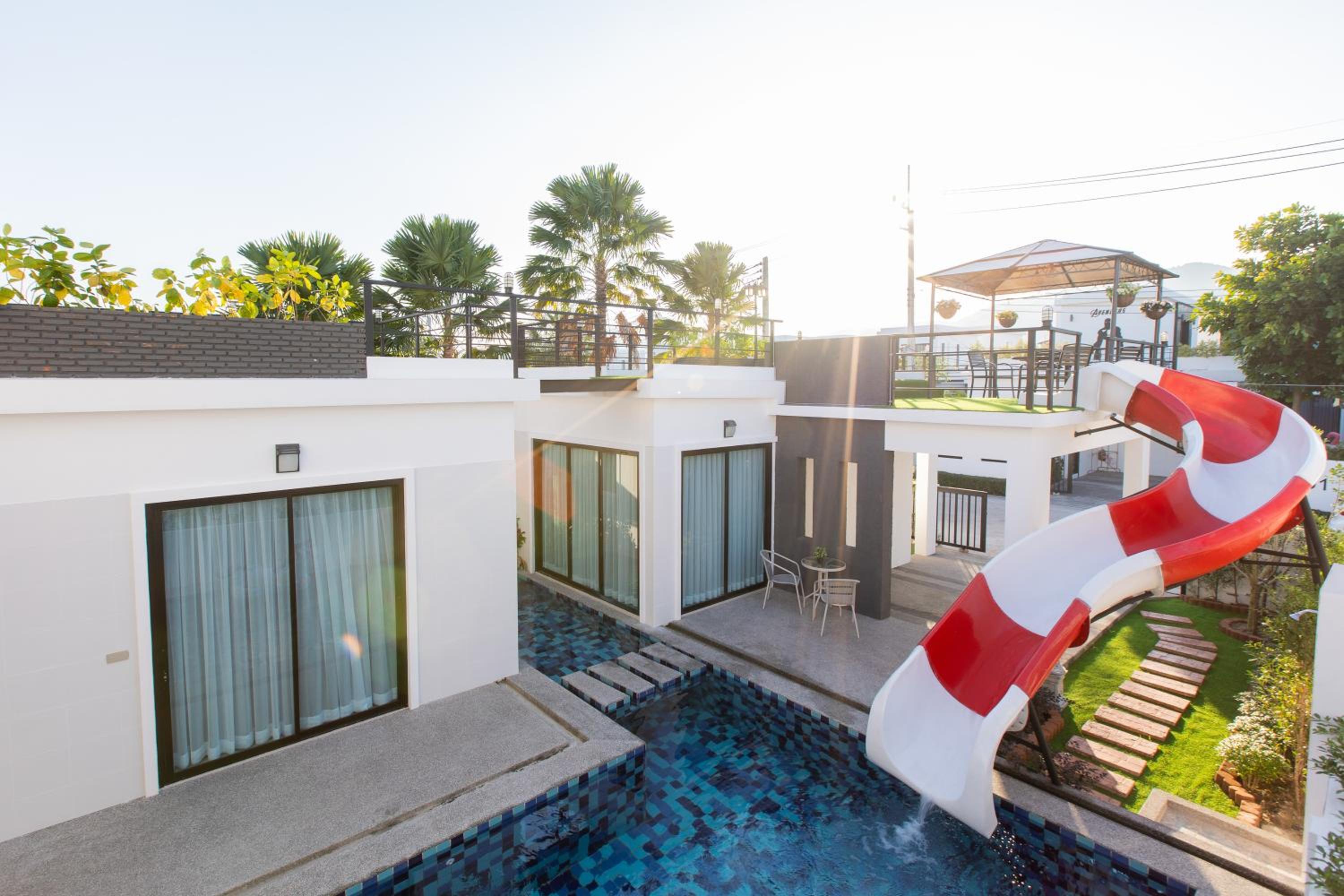 Boulogne Pool Villa view 5