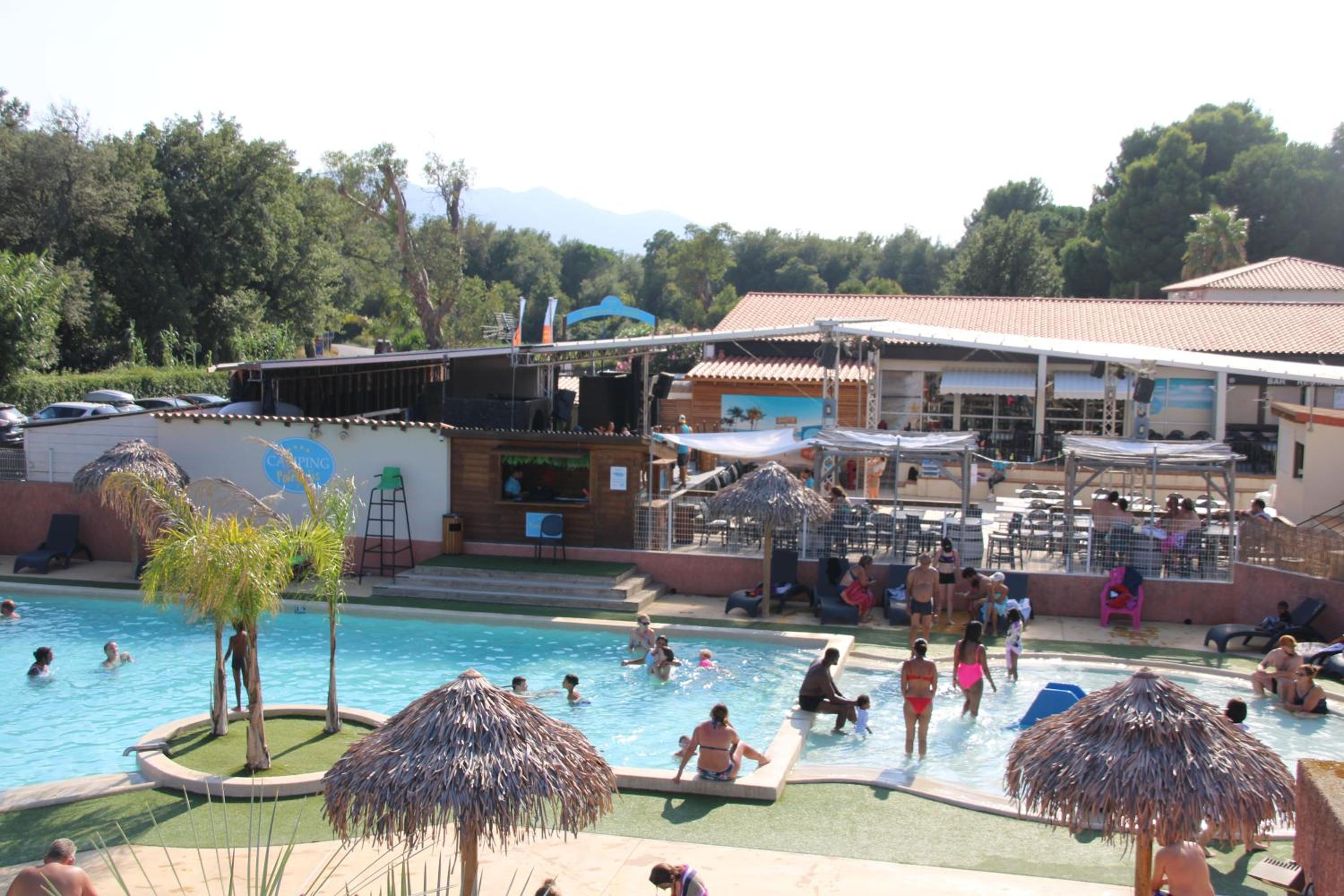 Camping Paradis Le Pearl