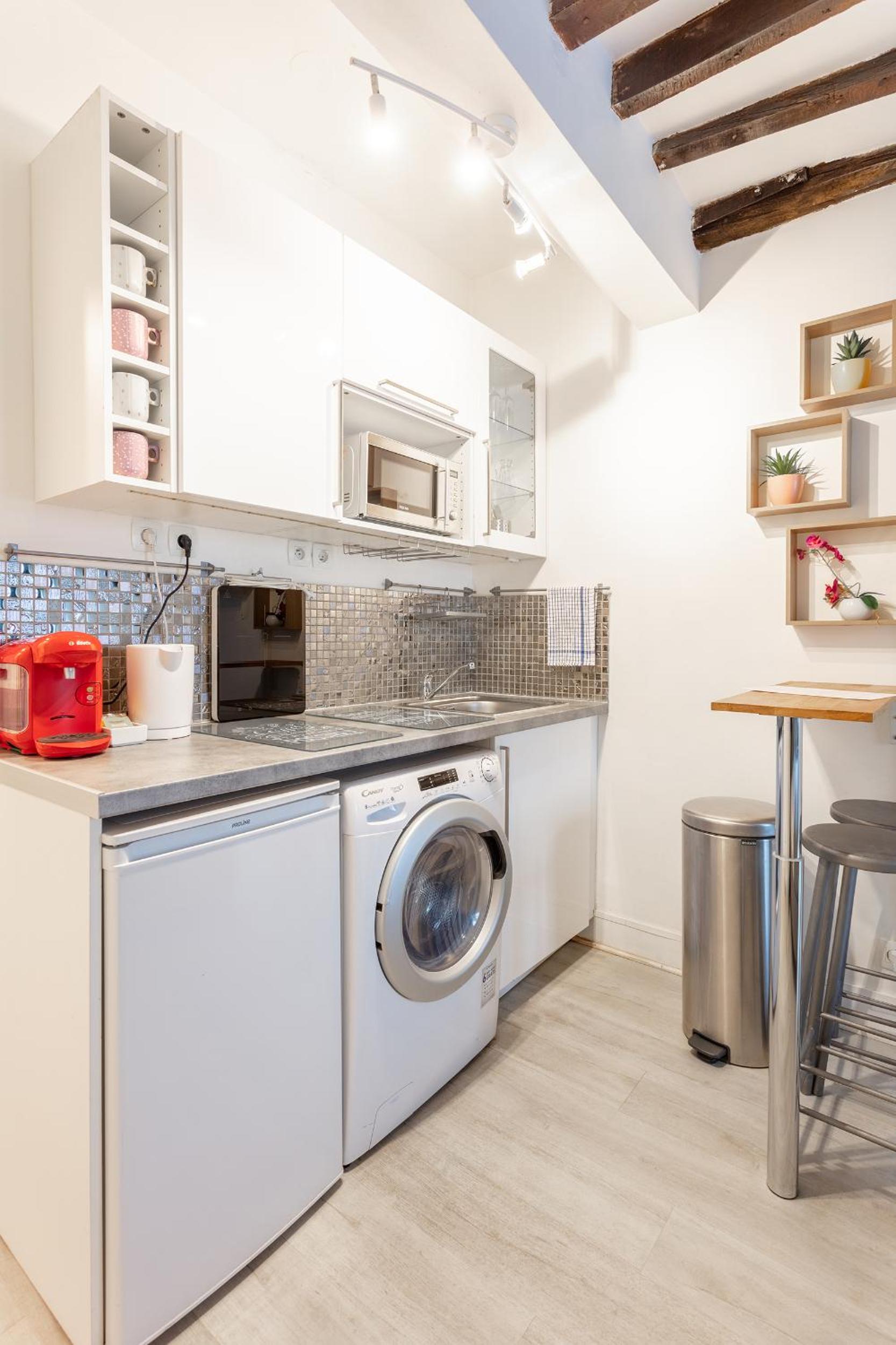 Ternes Cozy Studio