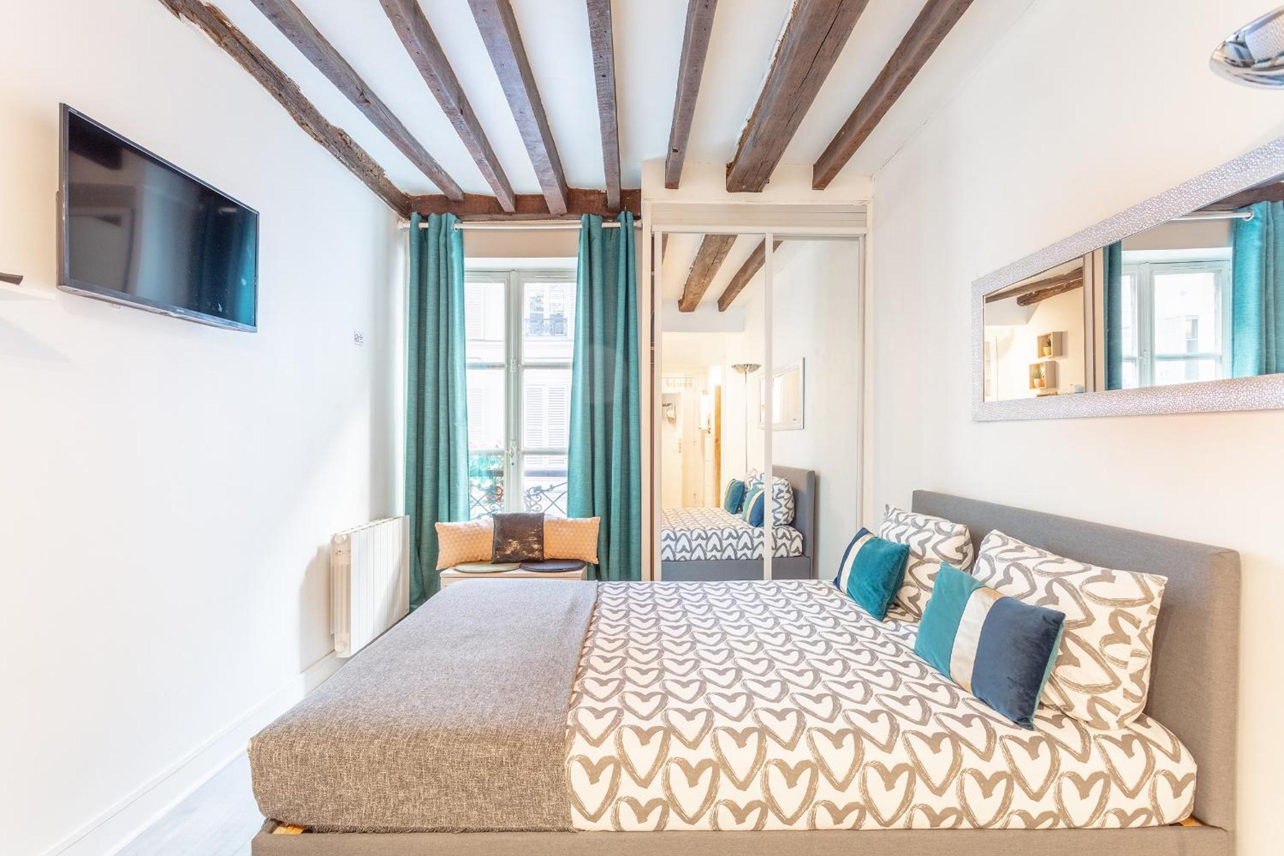 Ternes Cozy Studio