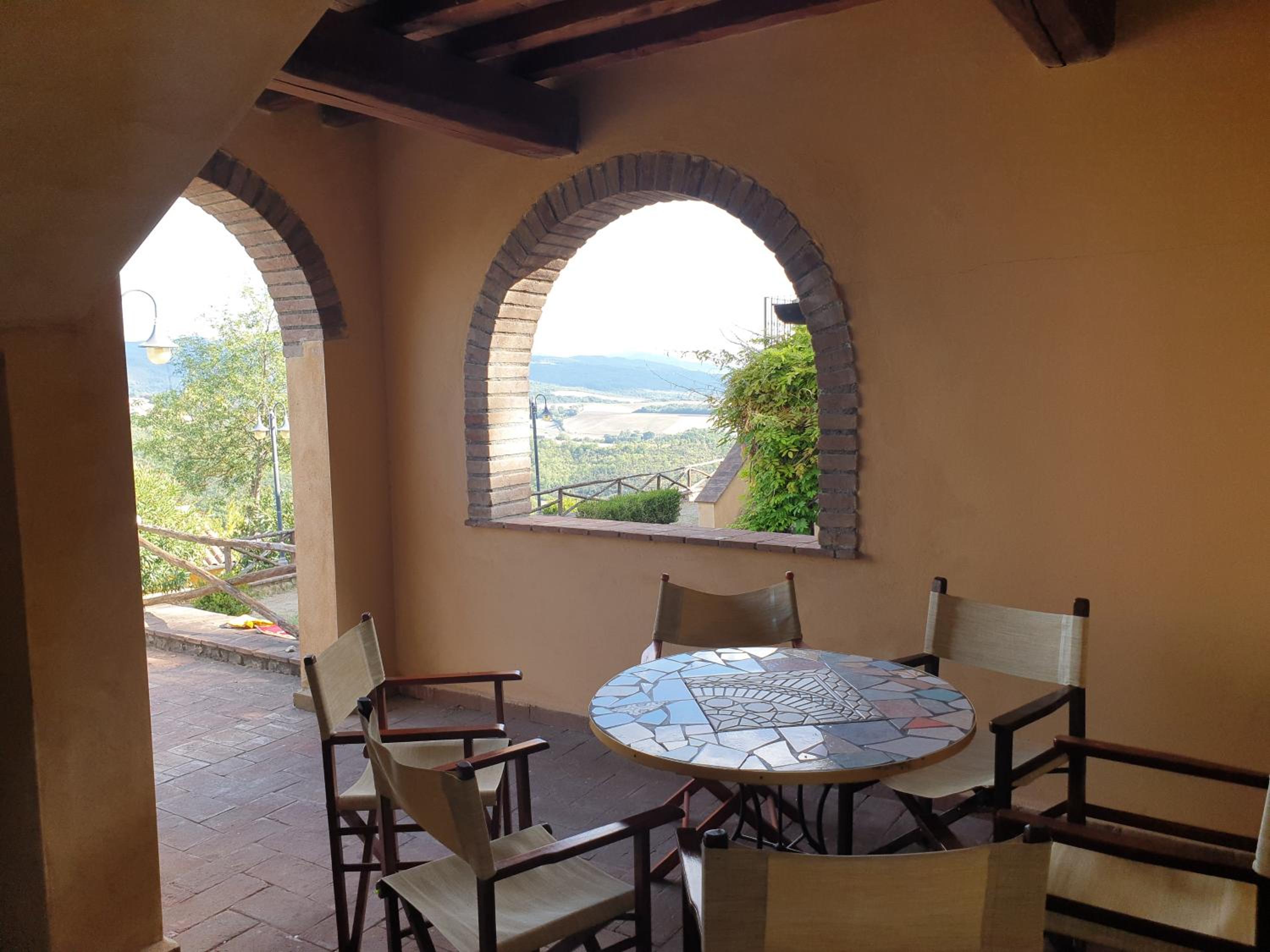 Borgo di Monte Murlo