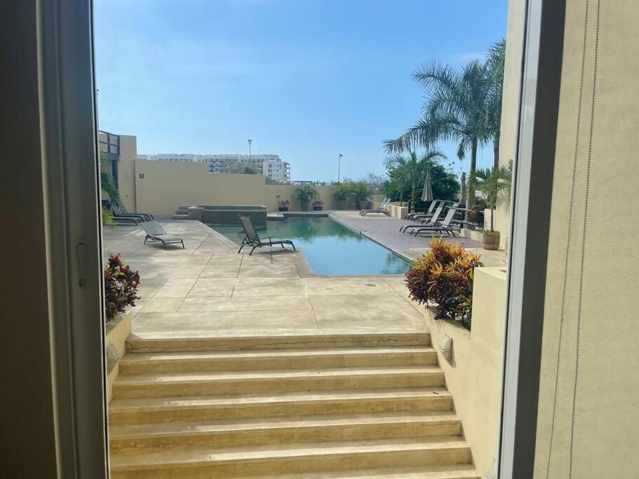 Spacious Pool Side Condo - SJD view 5