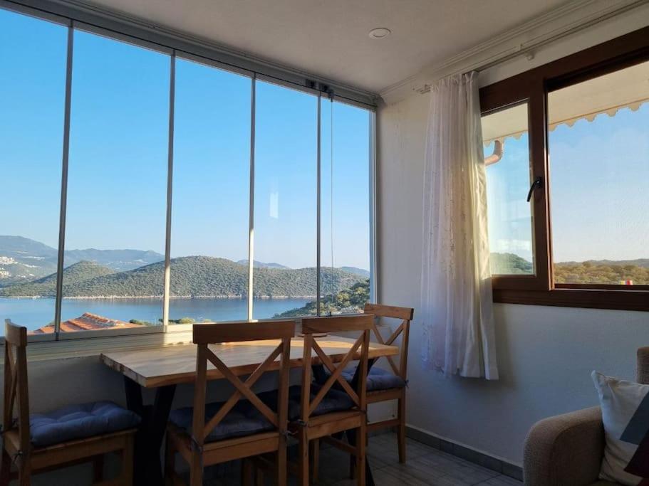Ateş Apart Kaş