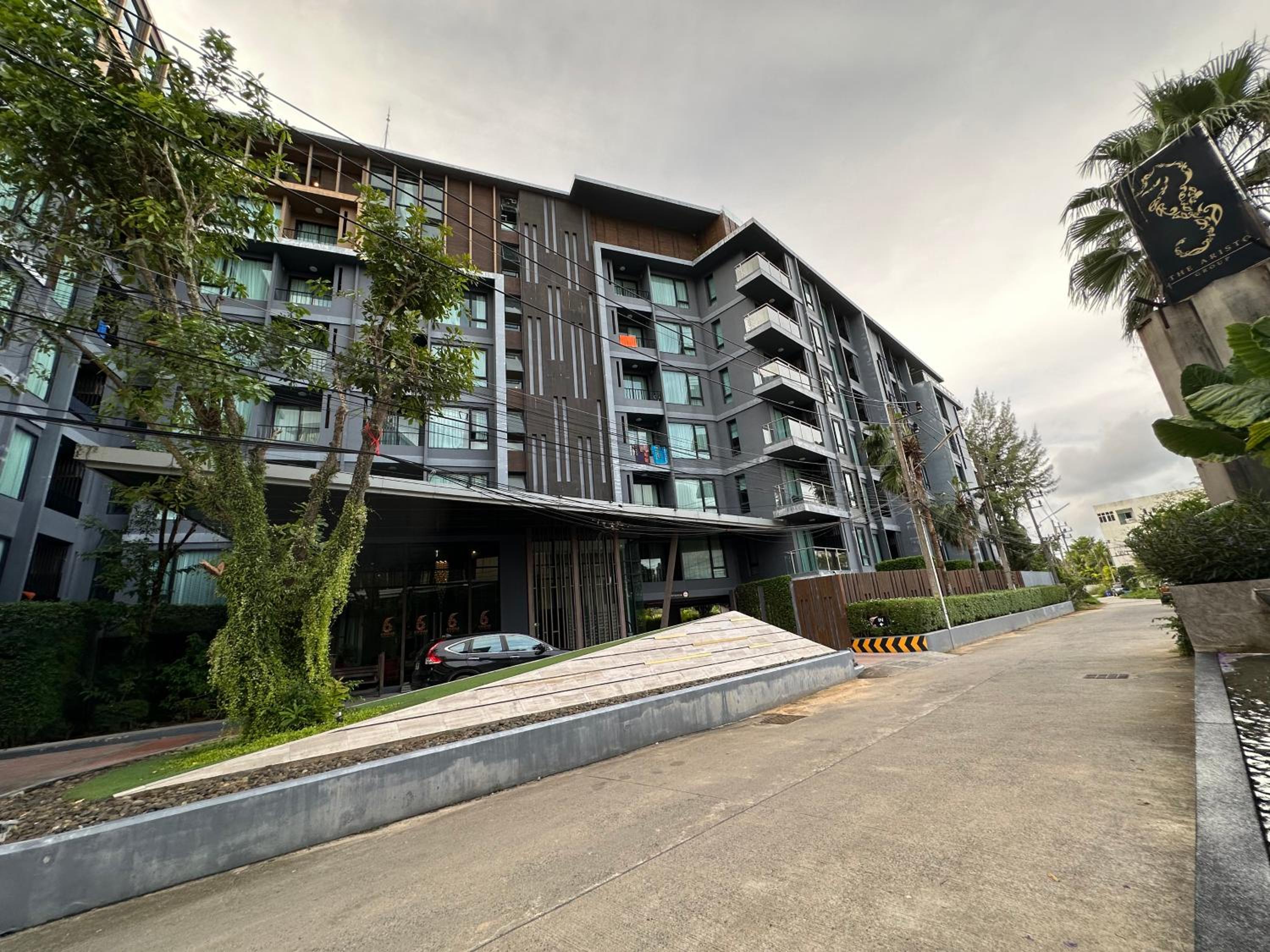 Phuket Apartment Surin Beach