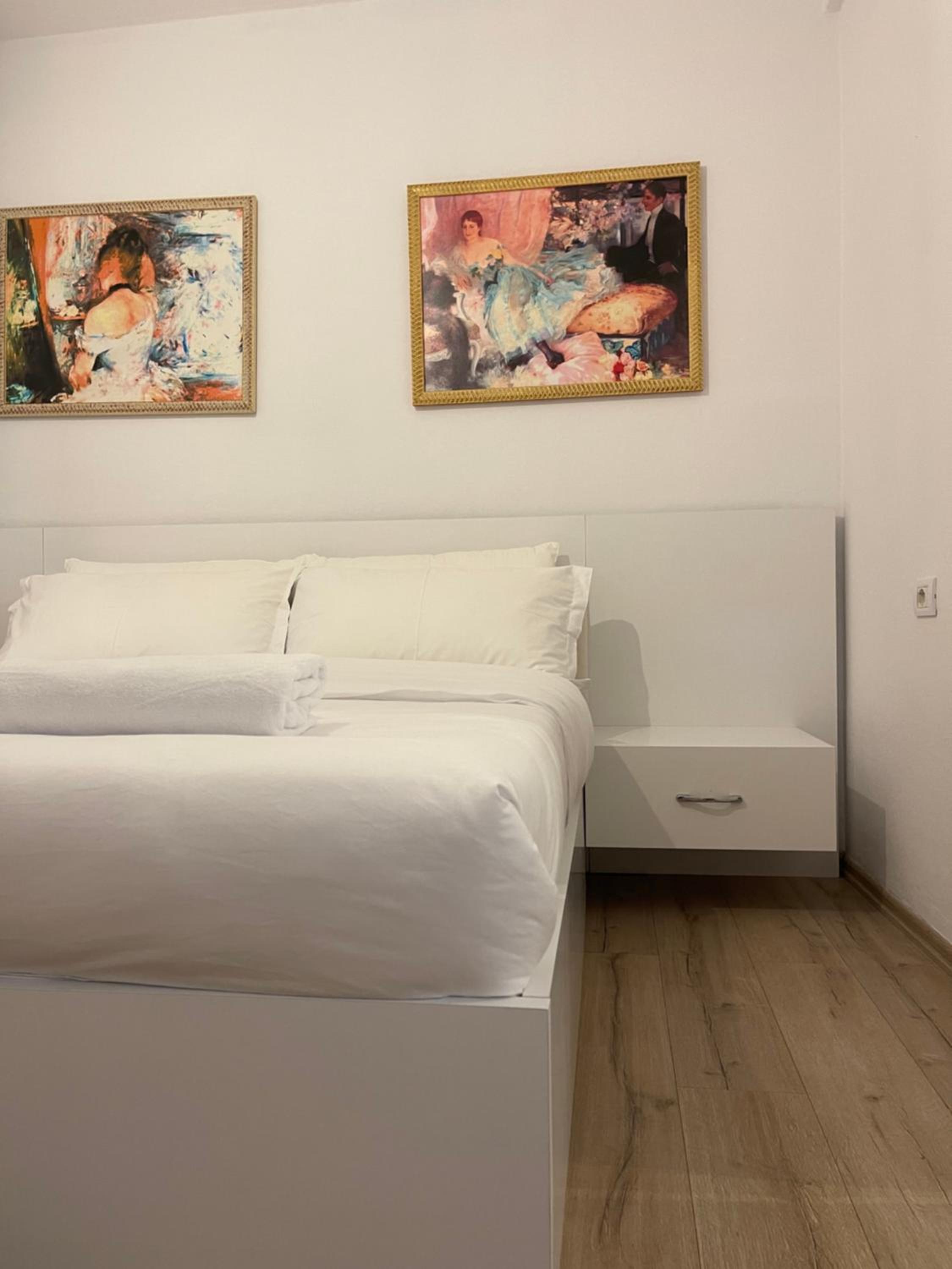 Apartment in the New Bazaar of Tirana - Hana Blu photo 3