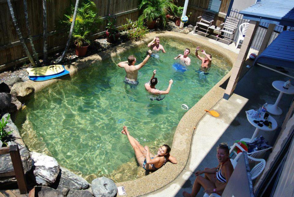Castaways Backpackers Cairns