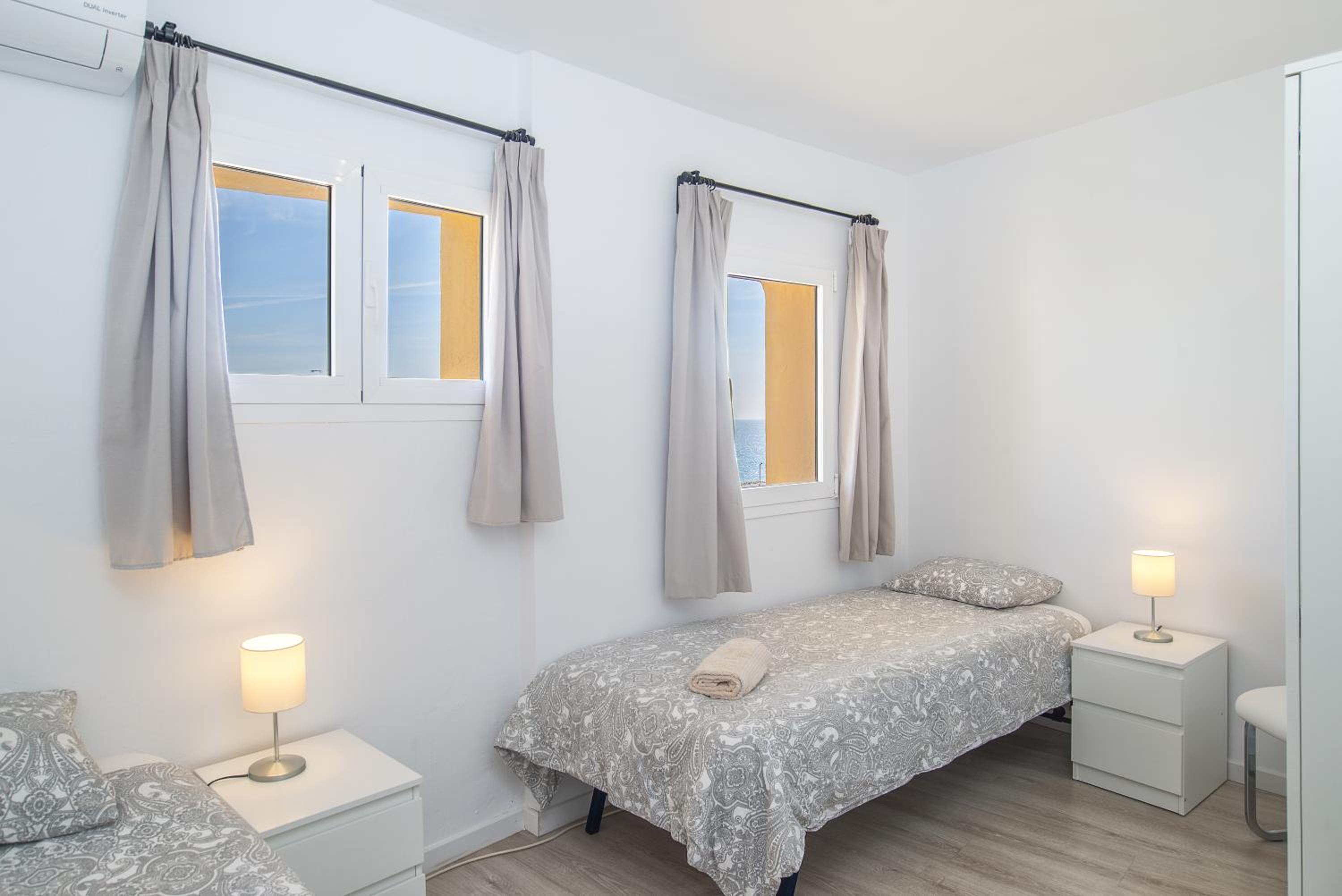 Puerto Cabopino Apartment photo 3