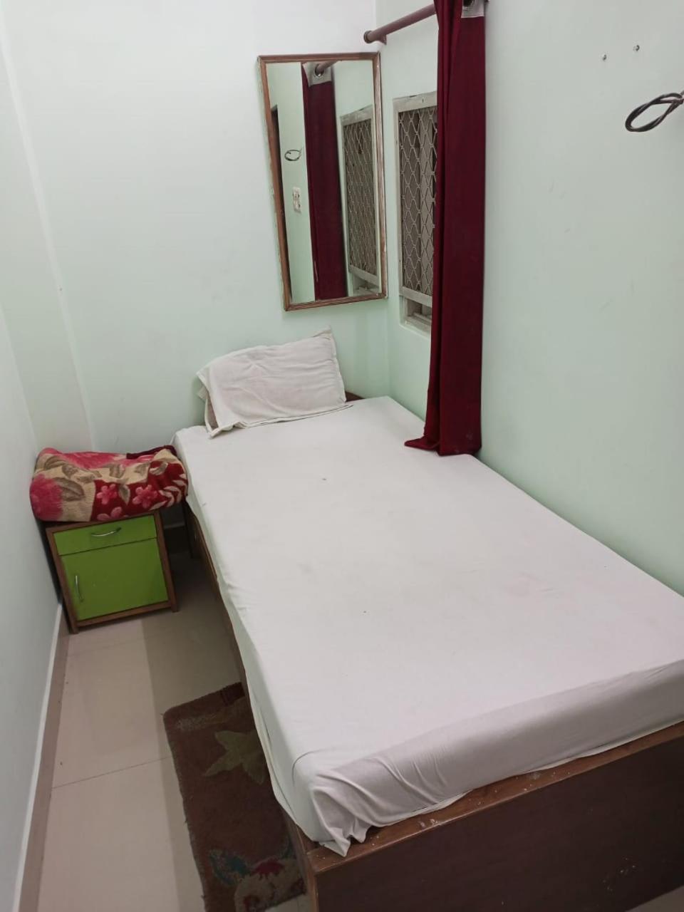 7 Seas Guest House