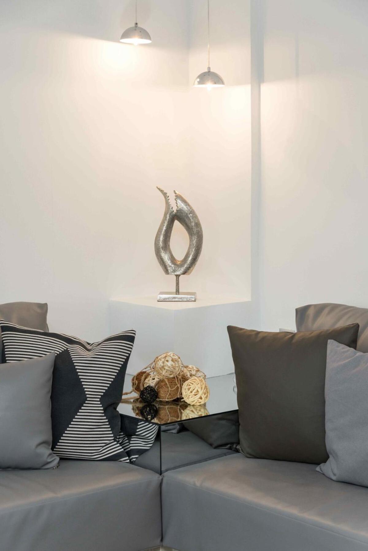 Ace Location | Luxury Building