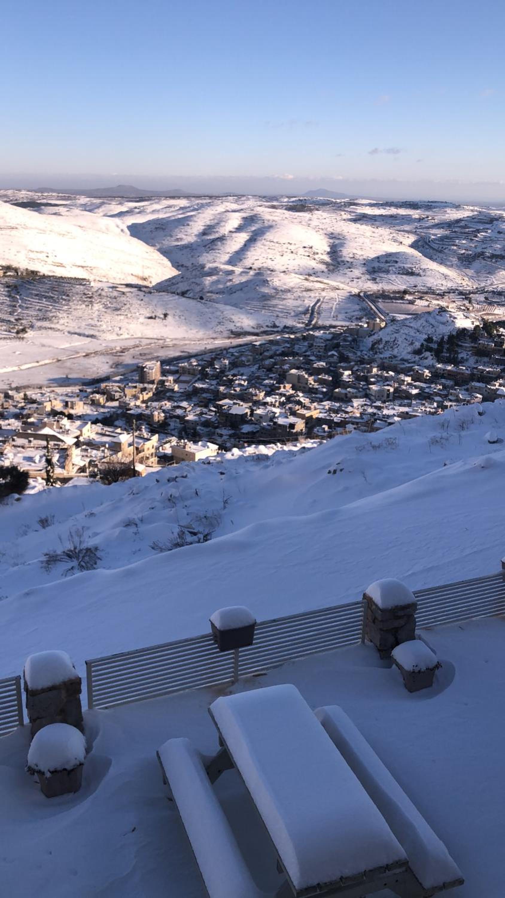 Einan Zimmer in Golan view 2
