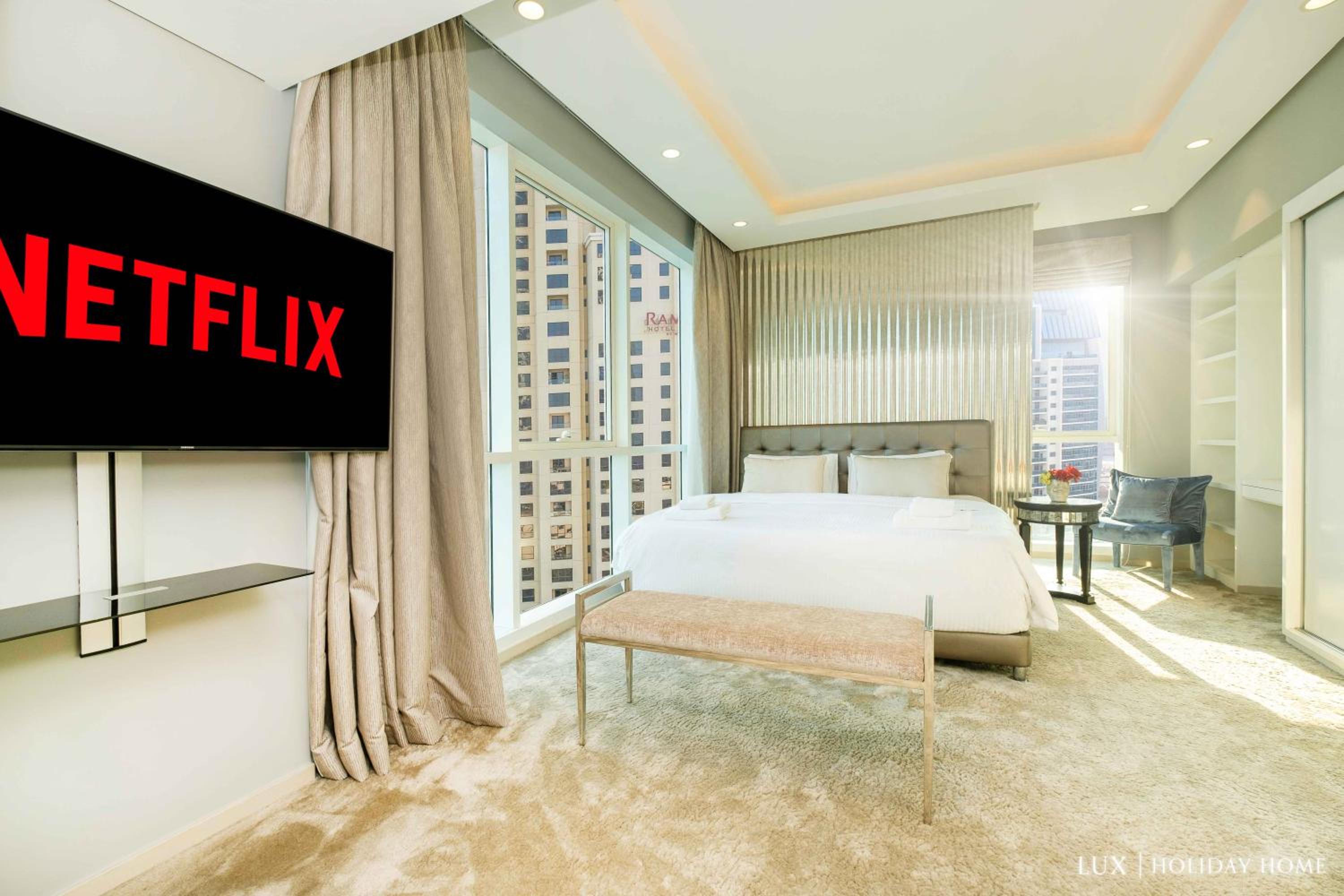 LUX - The JBR Dubai Eye Suite