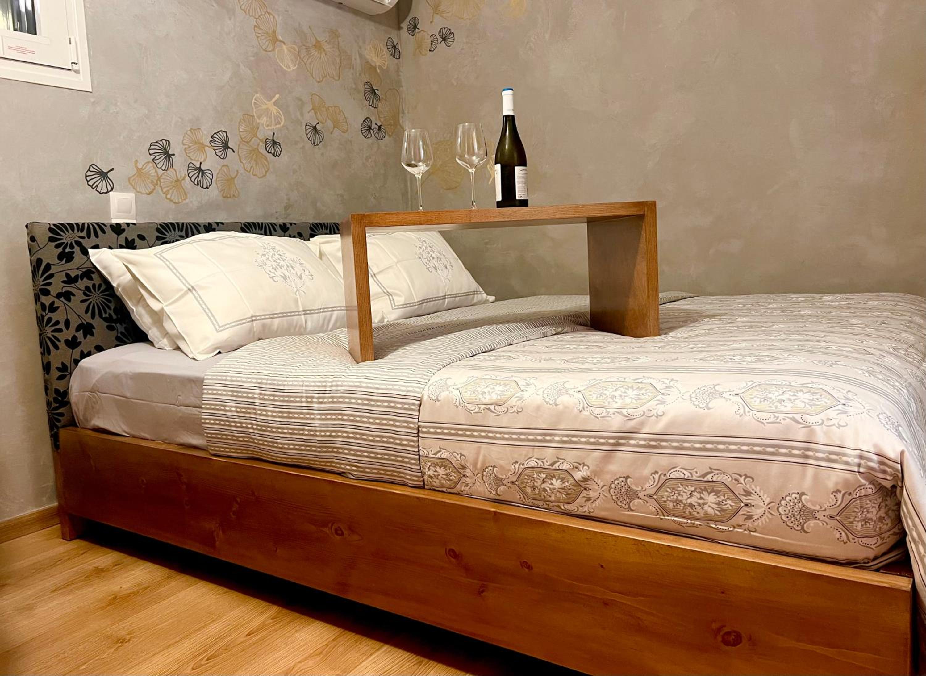 Cozy tiny apartment in the heart of Plaka