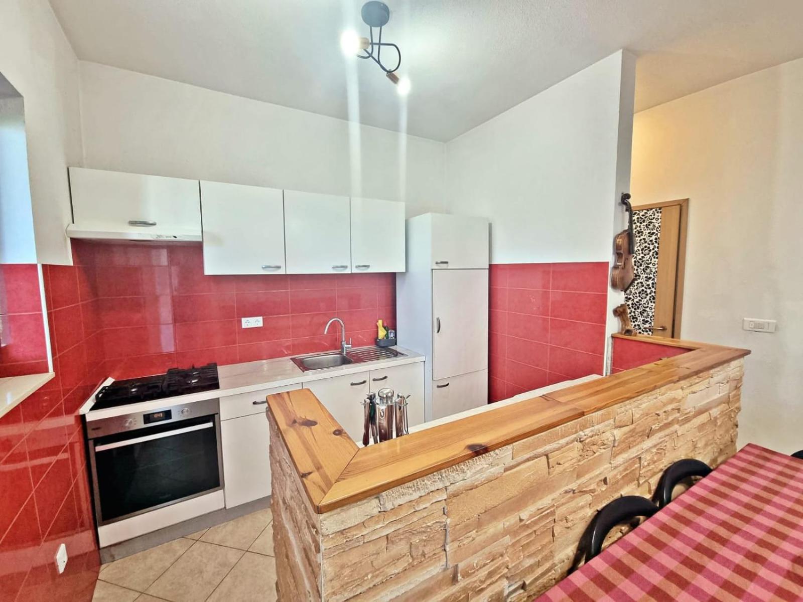 Apartman Irena with terase end private parking