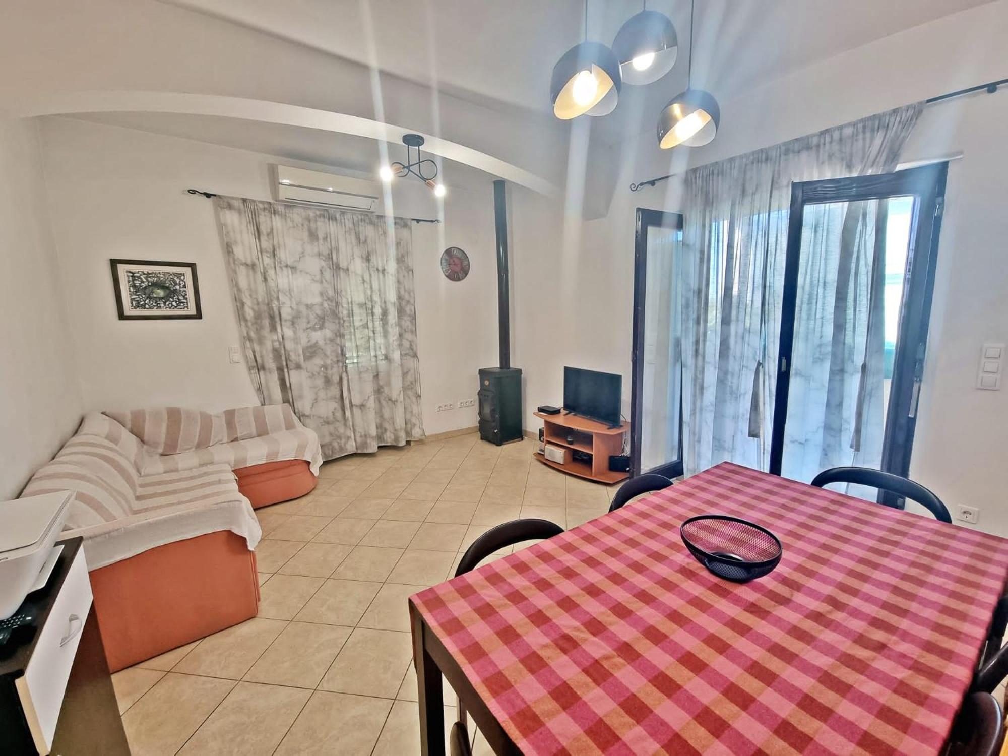 Apartman Irena with terase end private parking