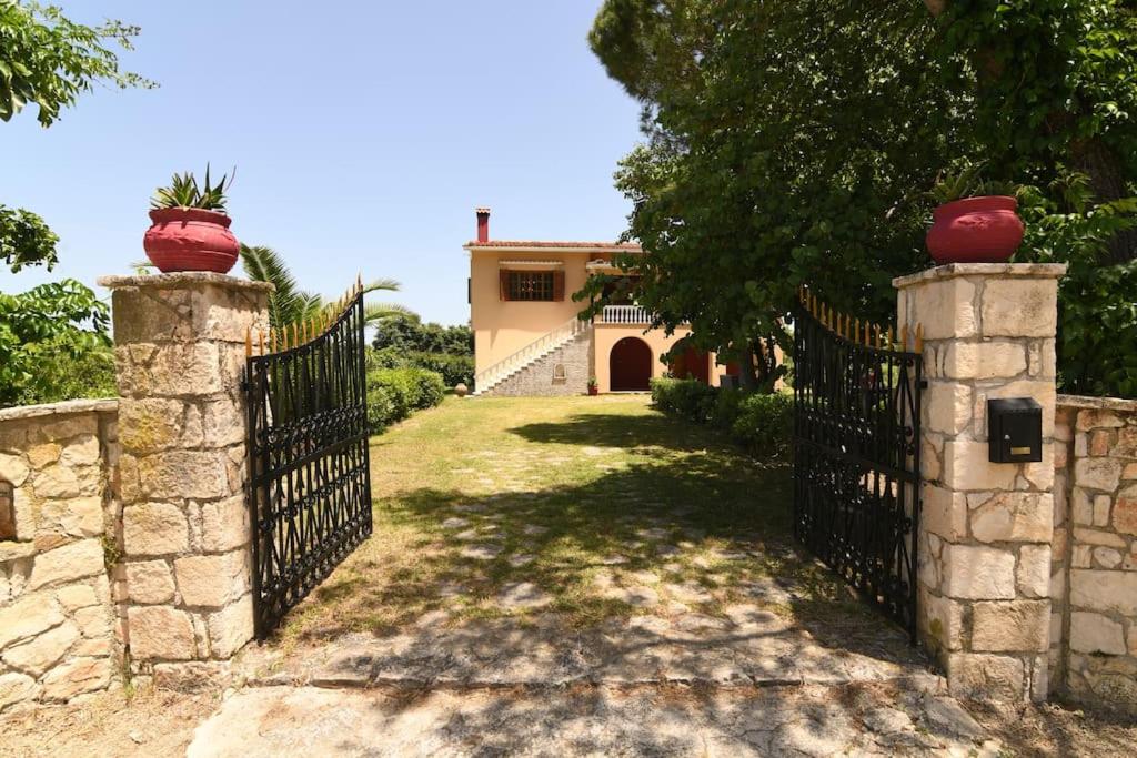 Villa Selini photo 2