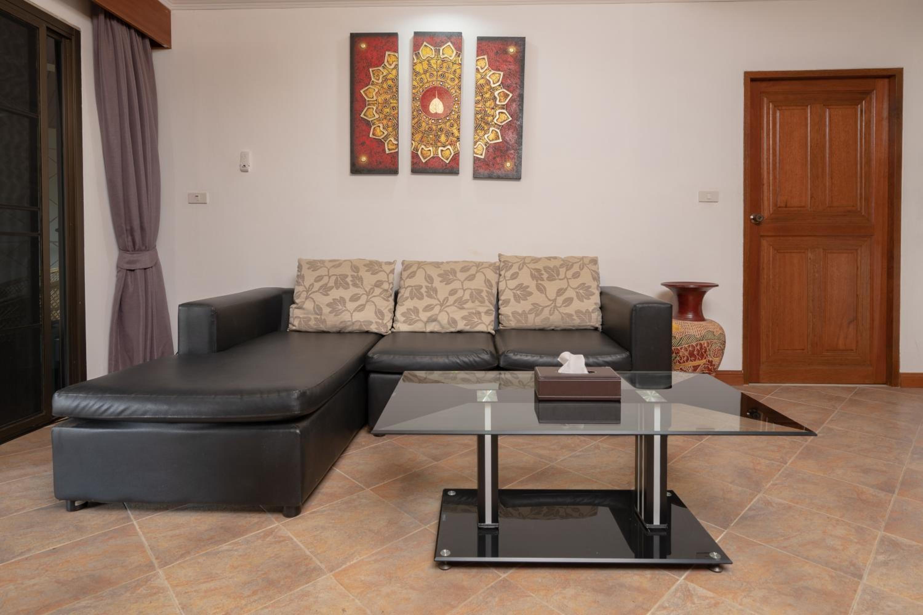 Sai Rougn apartment