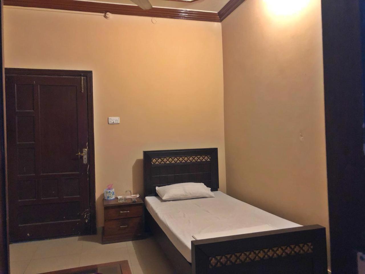 Photo 9