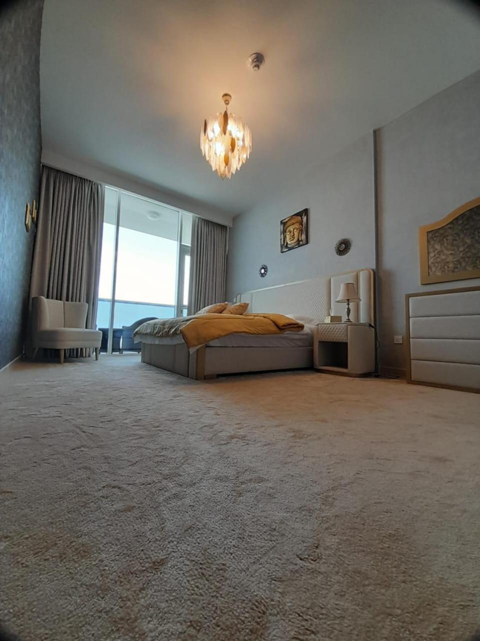 LUXURY 2 Bedroom Apartment in GATEWAY Residence