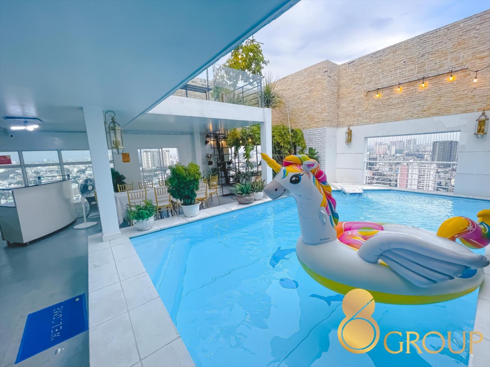 White Penthouse - Rooftop Pool Private - Central City