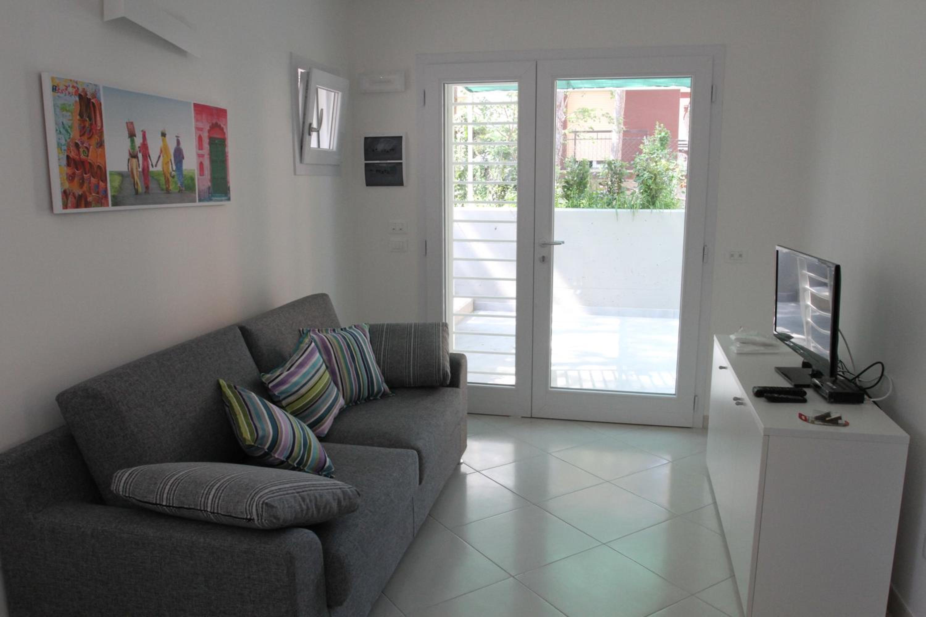BA - Carla Apartments - Modern Apartments - view 5