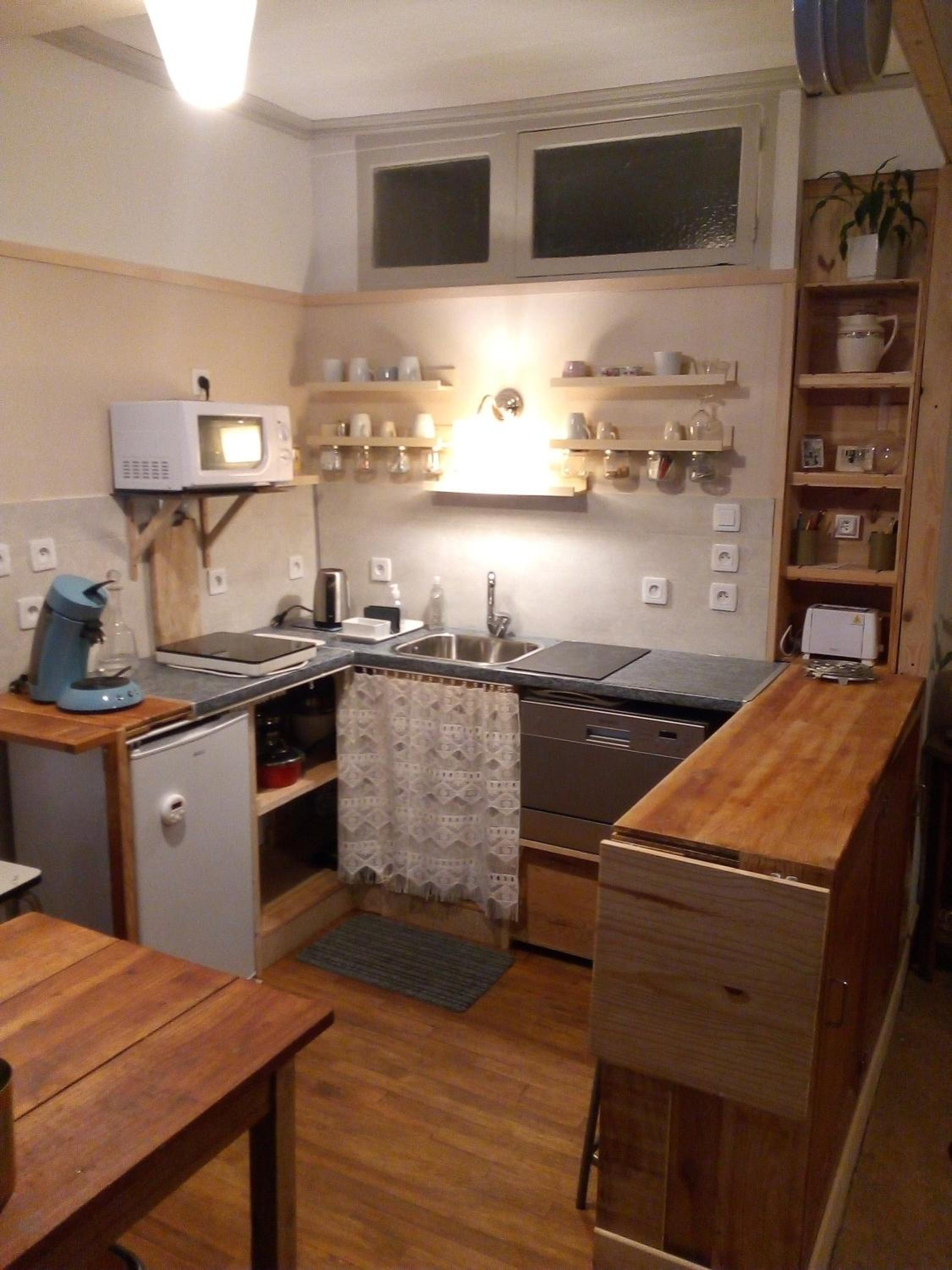 Photo 12