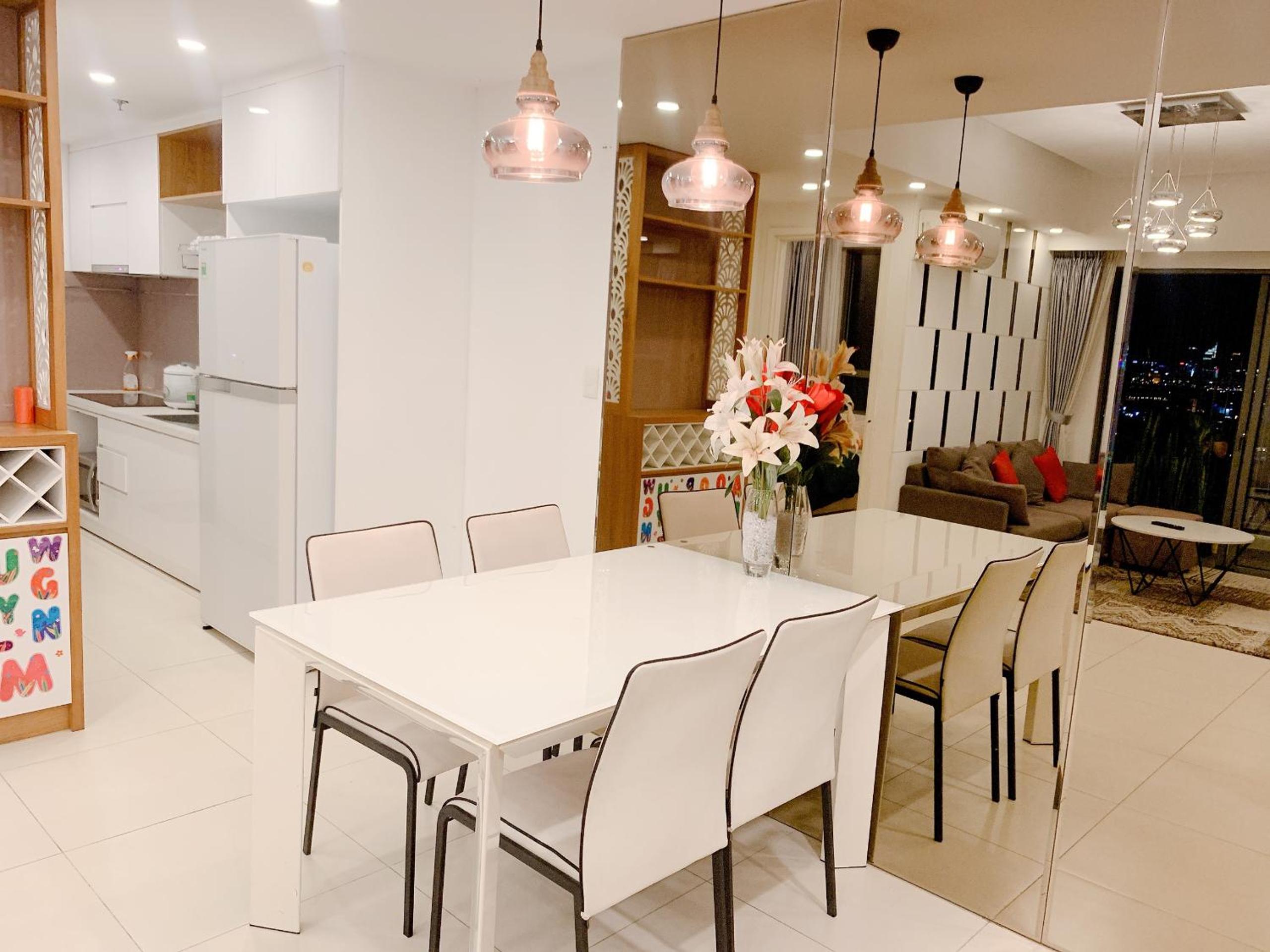 Masteri Thao Dien 2BR Apartment