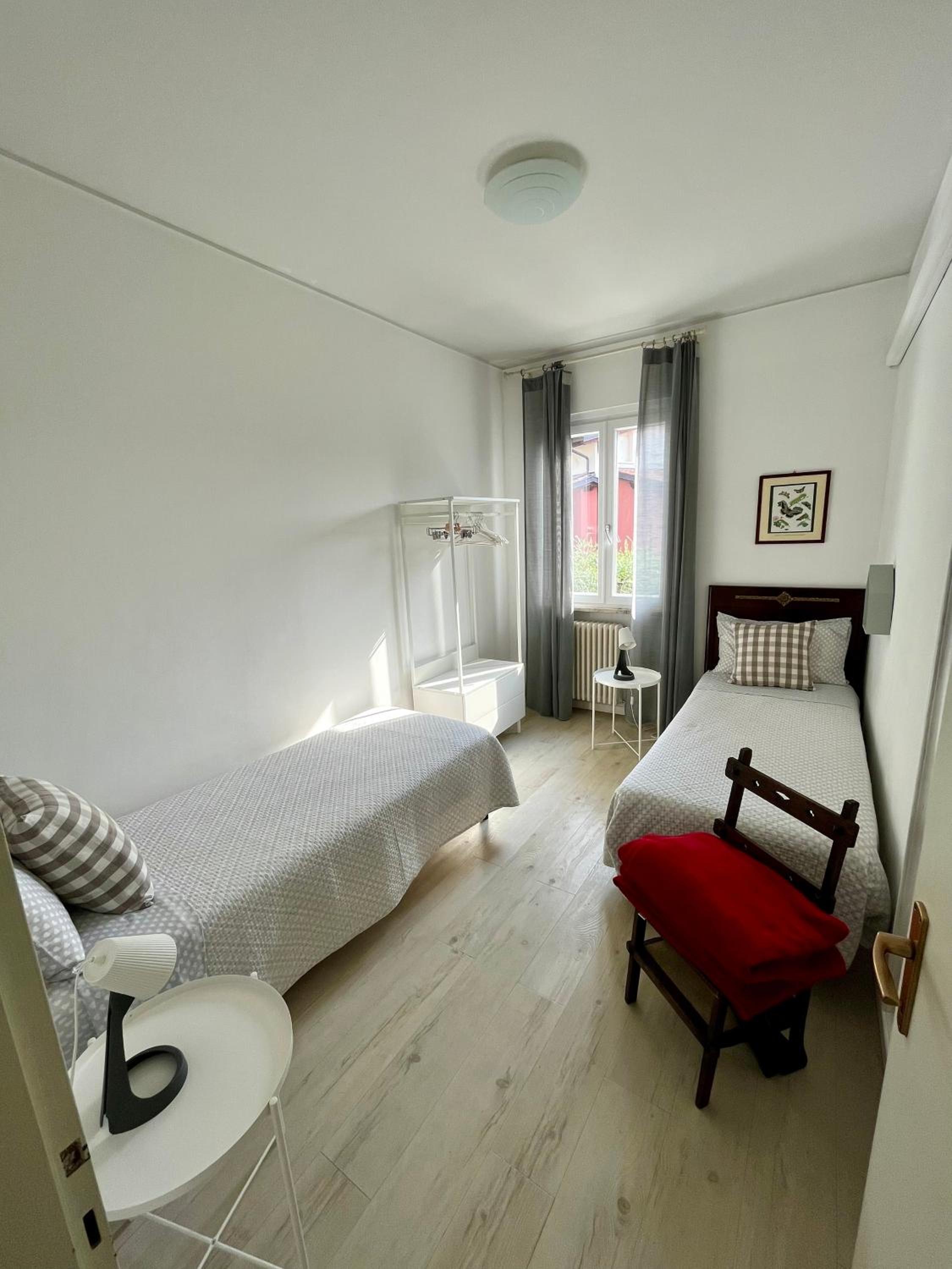 Your Familyapartment in Sirmione view 4