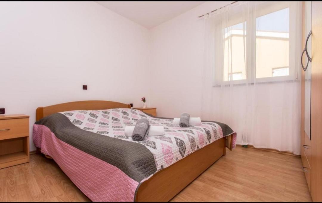 Apartments Kraljić I